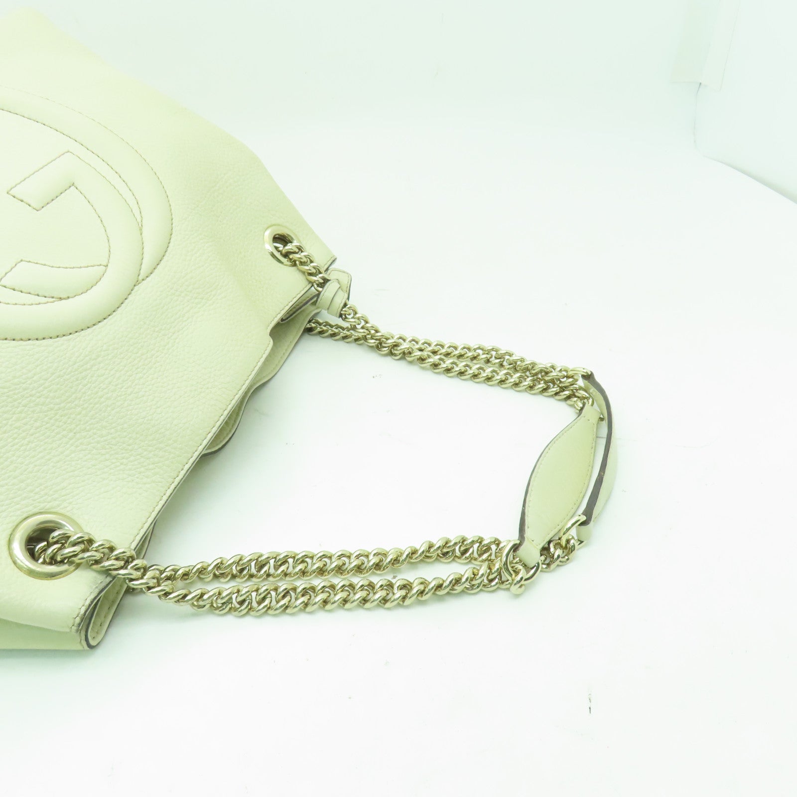 GUCCI 【激減優惠】牛皮皮革Soho Chain Shoulder Bag金扣鏈帶肩背袋白色
