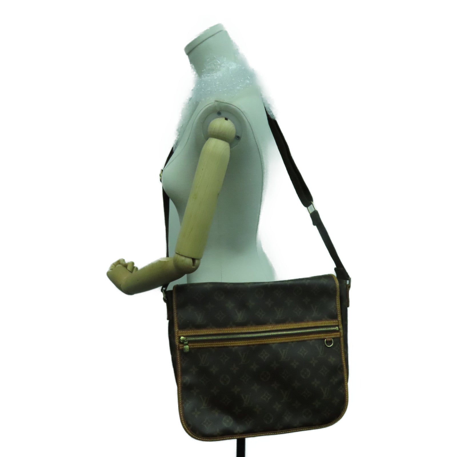 LOUIS VUITTON Monogram Bosphore GM Gold Buckle Shoulder Bag Brown