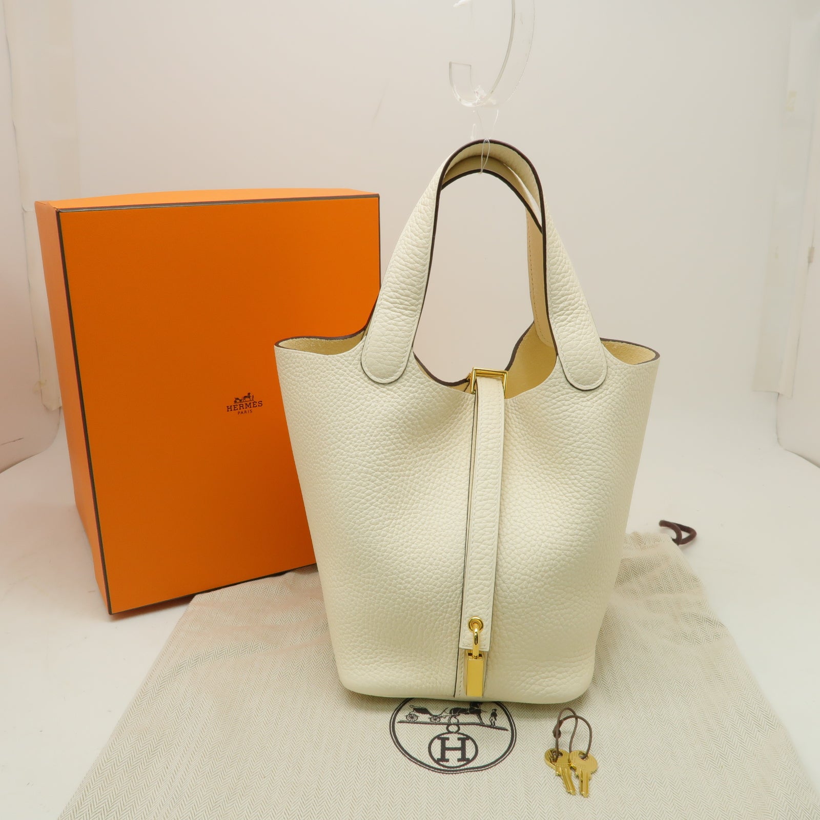 HERMES Clemence皮革Picotin PM金扣手挽袋Nata白色