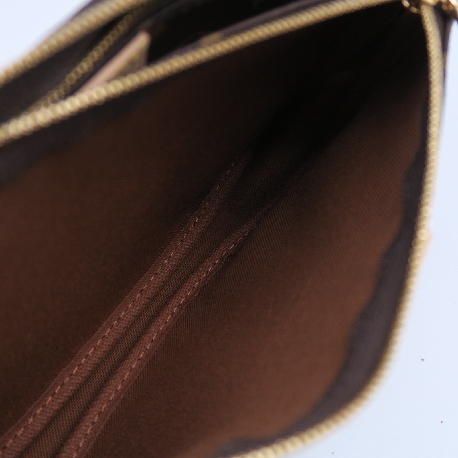 LOUIS VUITTON Monogram Pochette Accessoires金扣手挽肩背兩用袋啡色/粉紅色