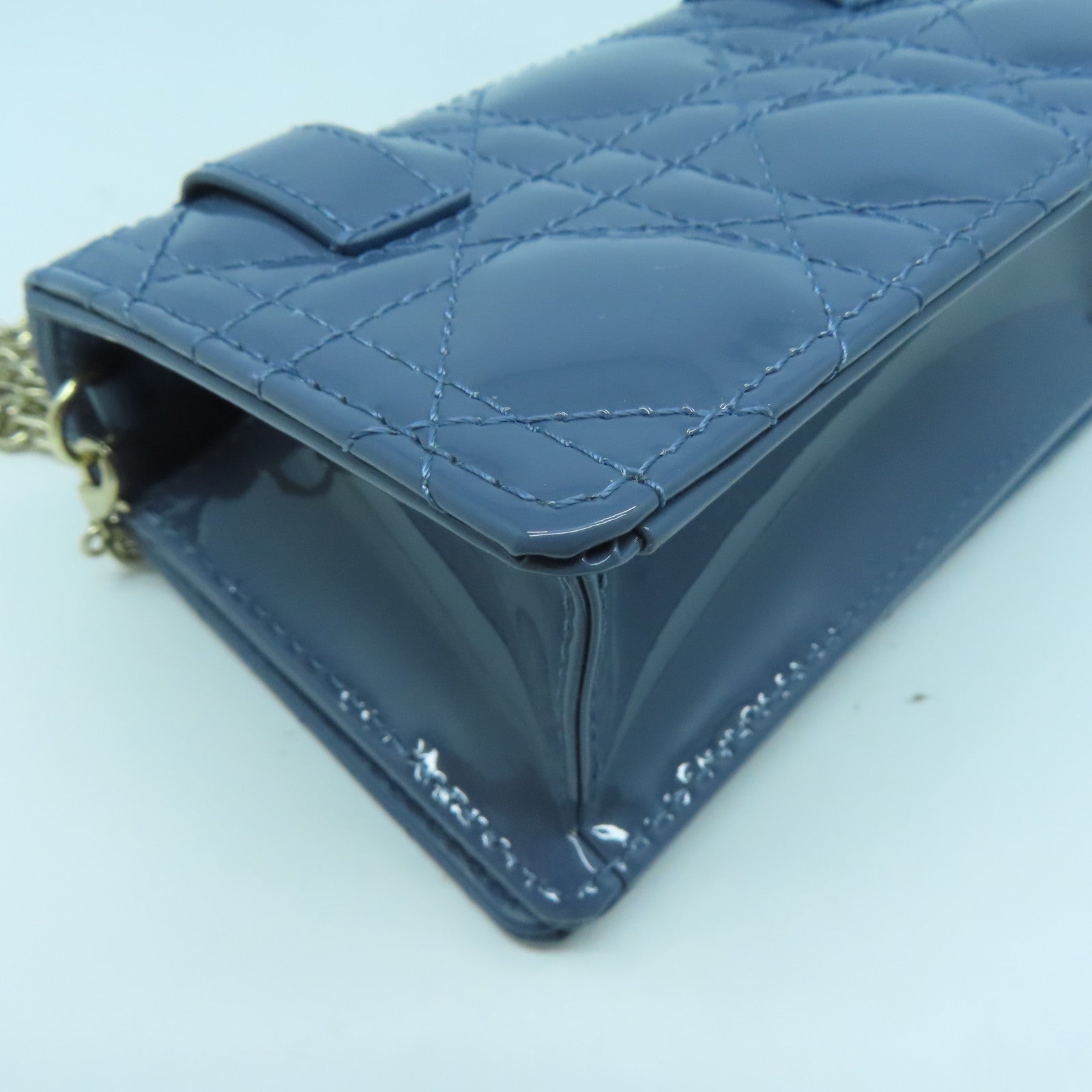 Dior 漆皮皮革Chain Shoulder金扣肩背袋藍色