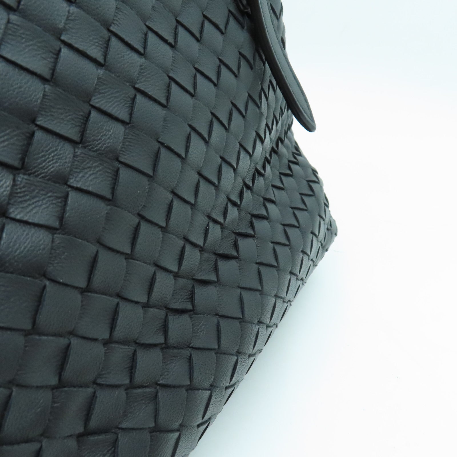 BOTTEGA VENETA 織紋皮革Tote Bag銀扣手挽袋黑色