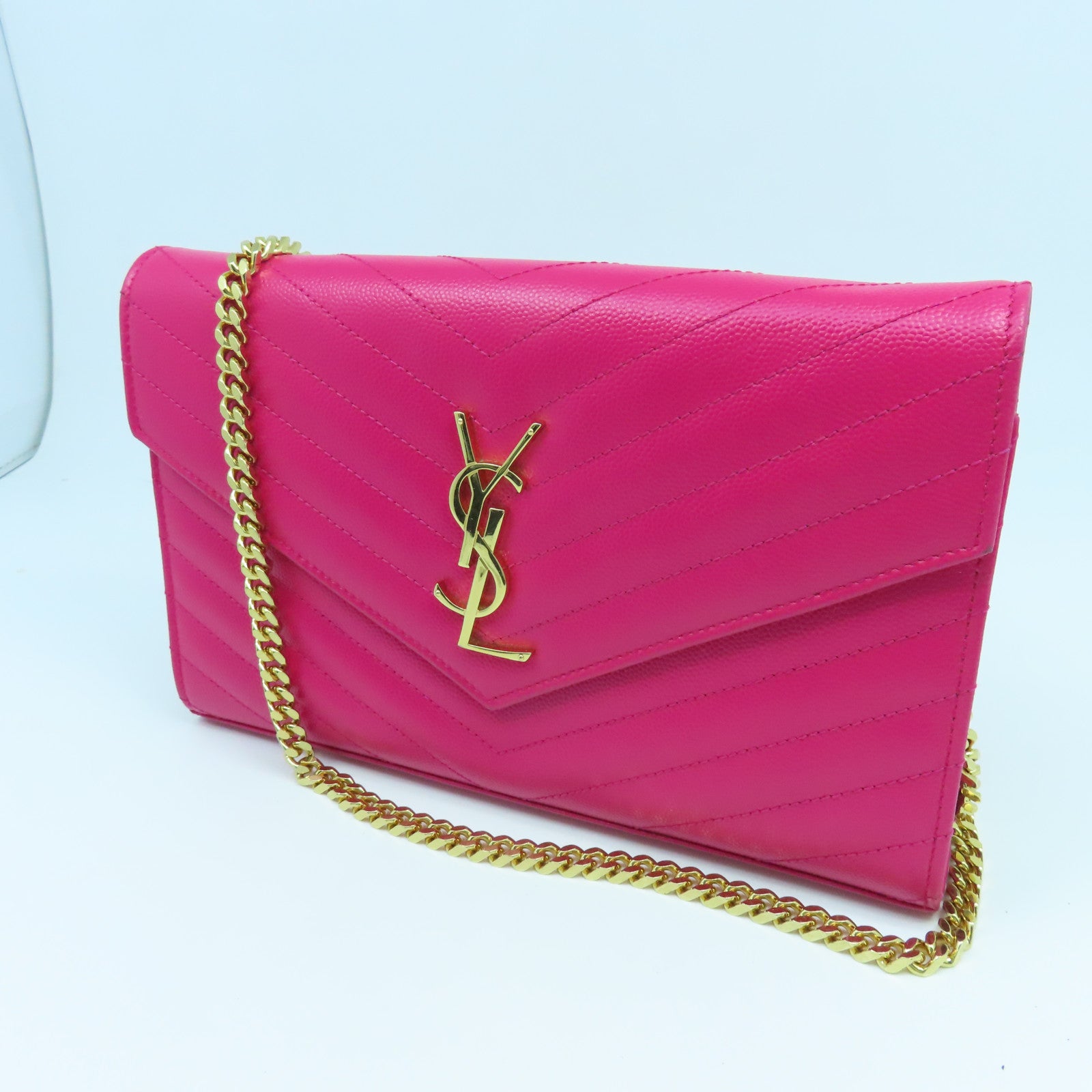 SAINT LAURENT Chain Wallet Gold Buckle Chain Shoulder Bag in