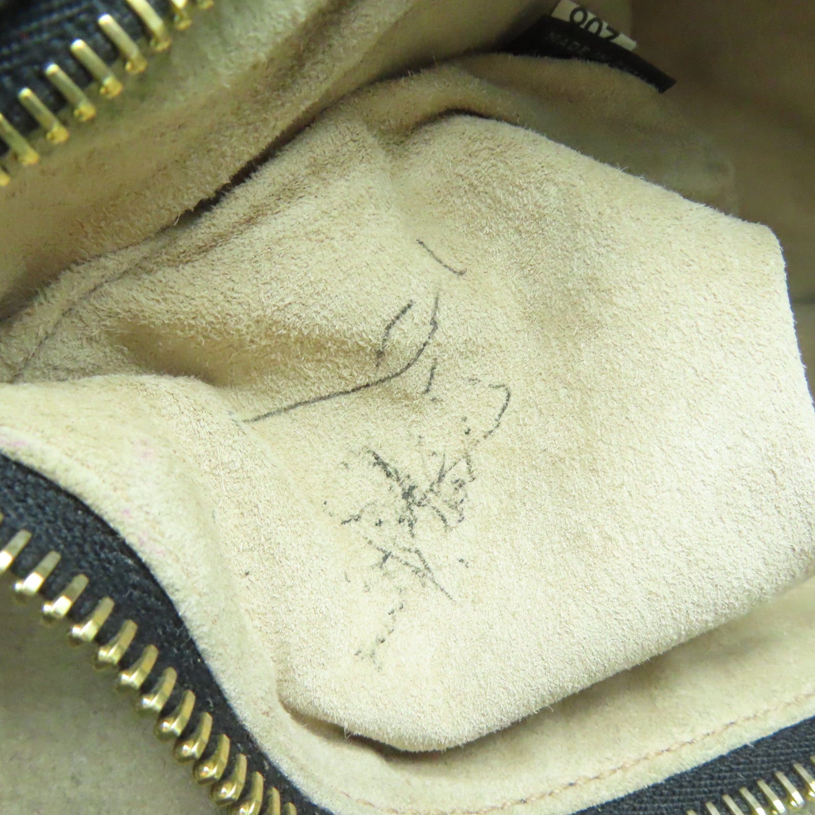 PRADA 牛皮皮革Shoulder Bag金扣肩背袋黑色