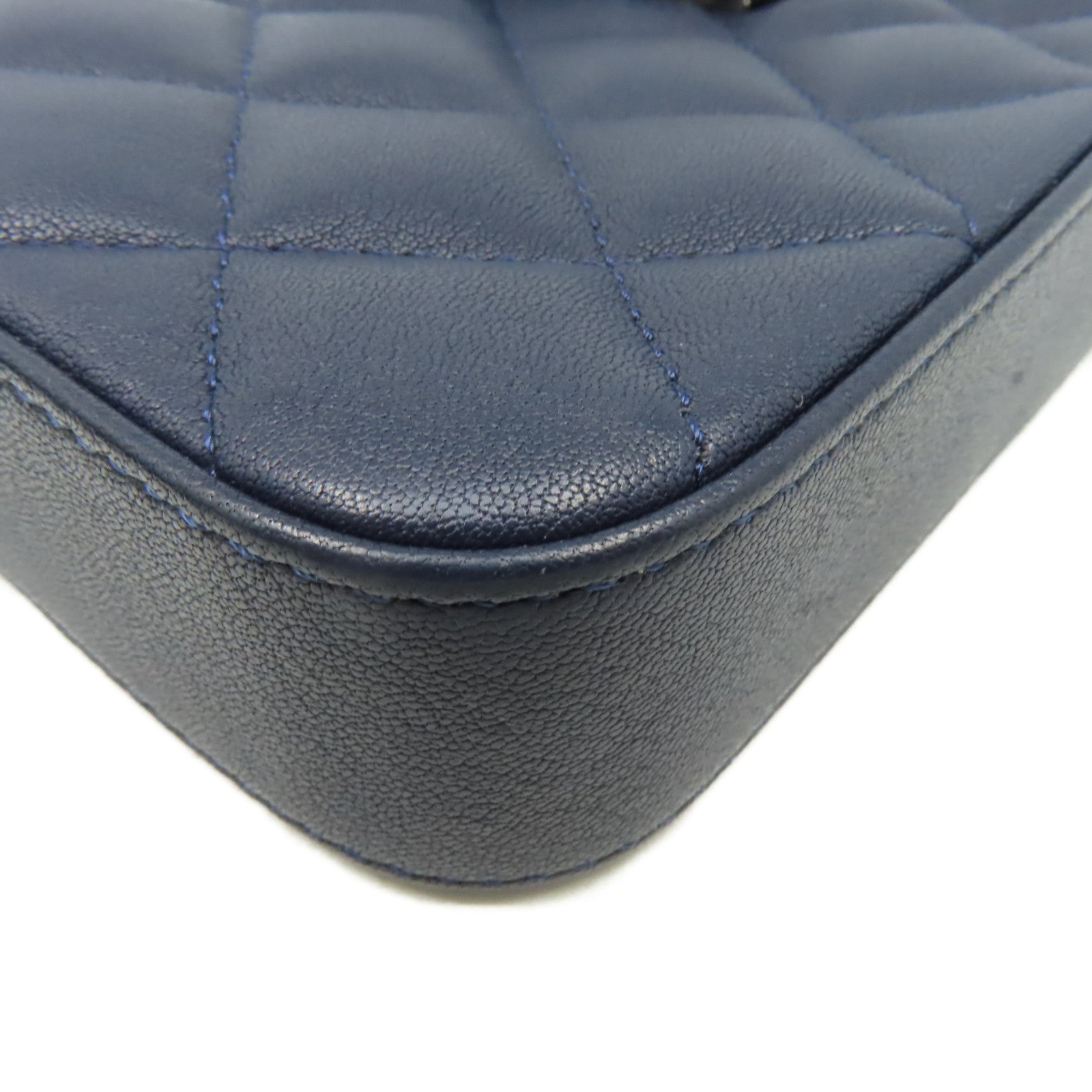 CHANEL 菱格牛皮皮革Chain Shoulder Bag銀扣鏈帶肩背袋寶藍色