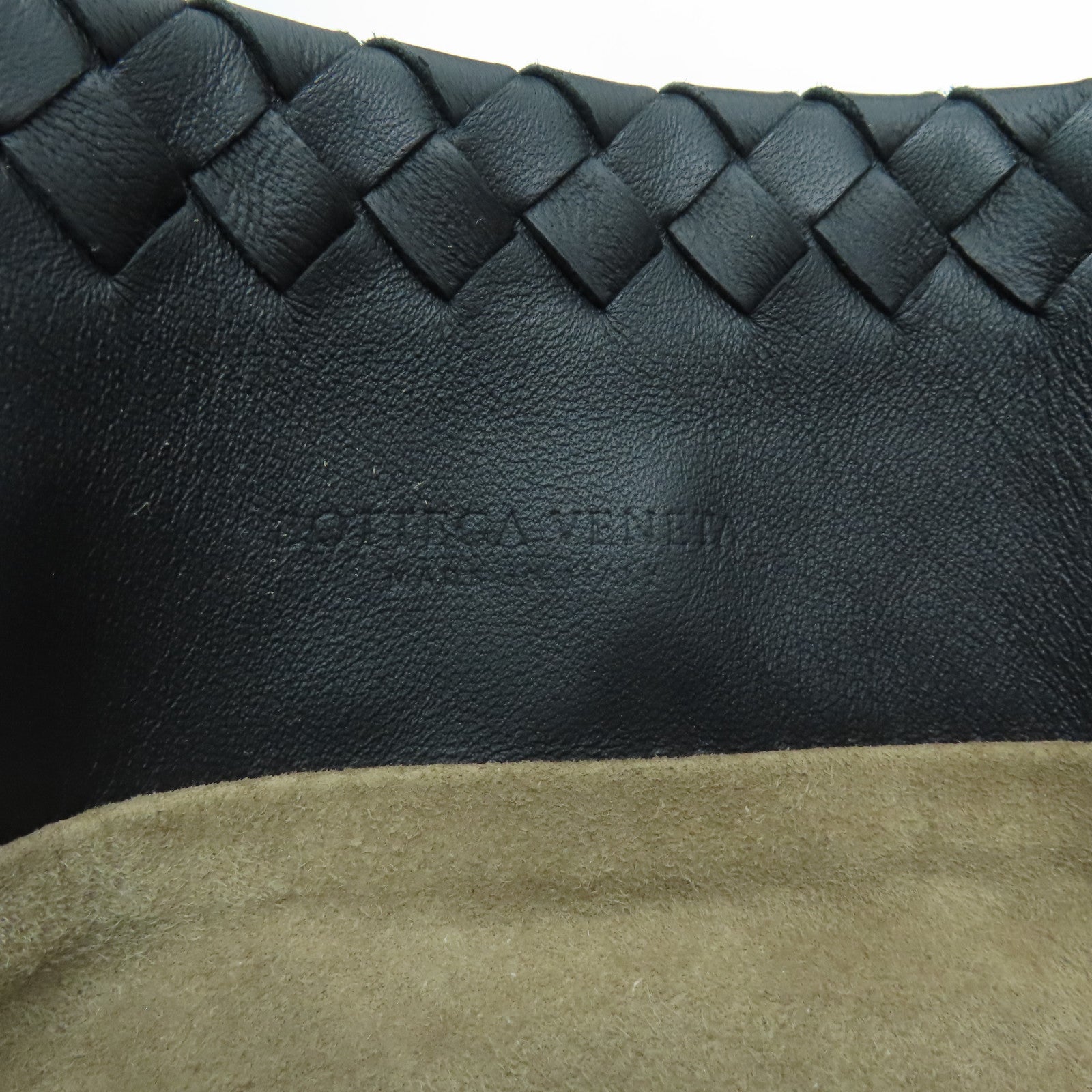 BOTTEGA VENETA 織紋皮革Tote Bag銀扣手挽袋黑色