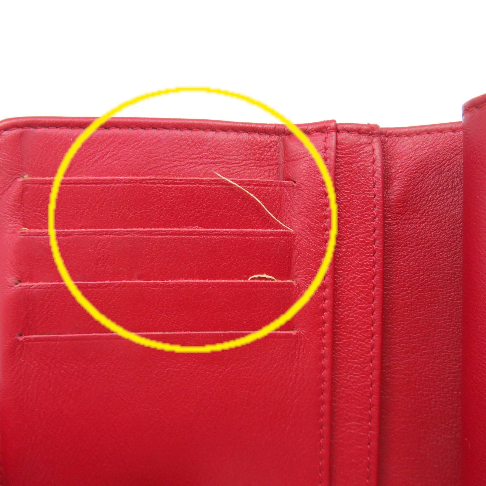 CHANEL 菱格漆皮皮革Short Wallet银扣短钱包红色