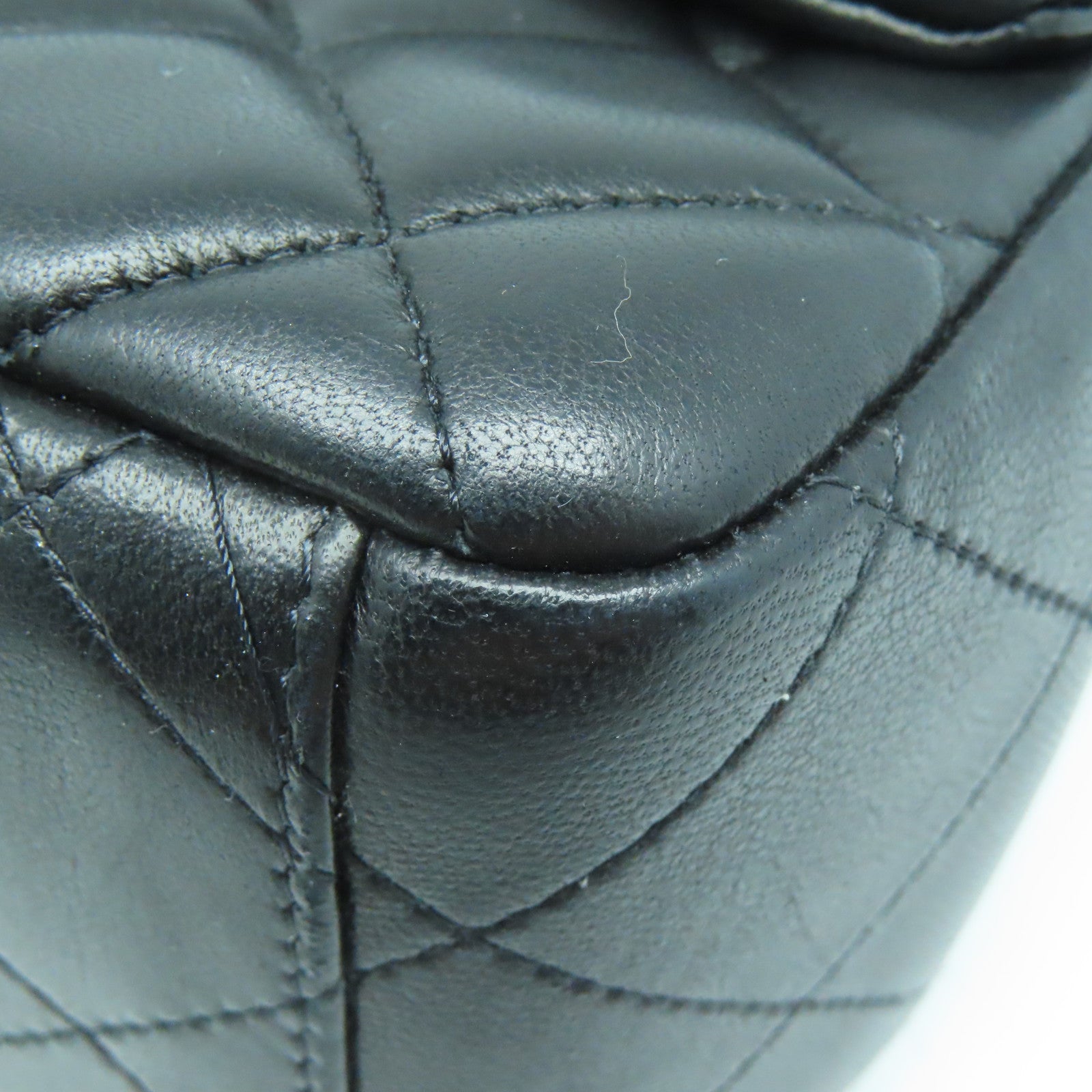 CHANEL 菱格牛皮皮革Chain Shoulder Bag银扣链带肩背袋黑色