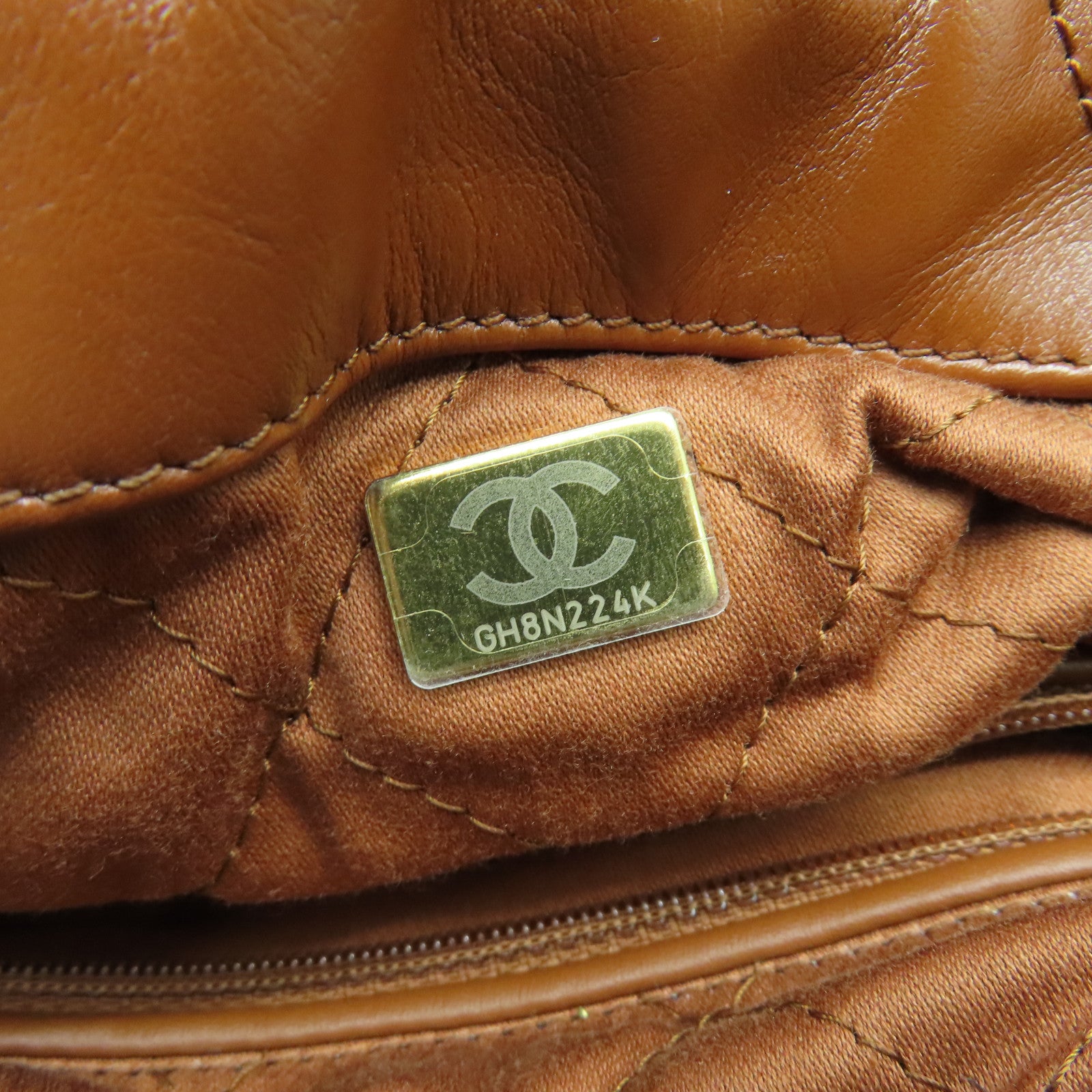 CHANEL 菱格牛皮皮革Chanel 22 Backpack金扣背包啡色