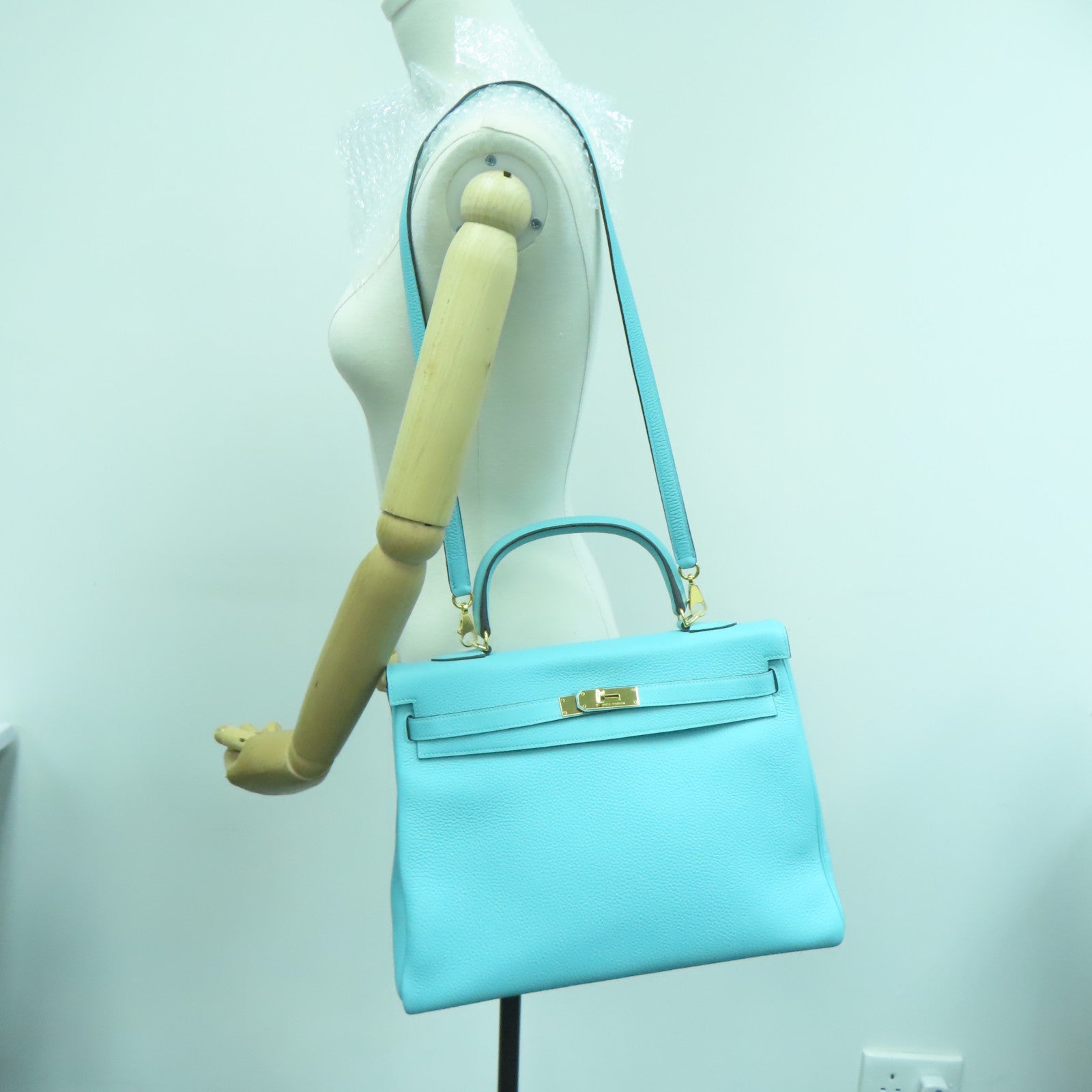 HERMES Clemence皮革Kelly 35金扣手挽肩背两用袋Blue Atoll/蓝色