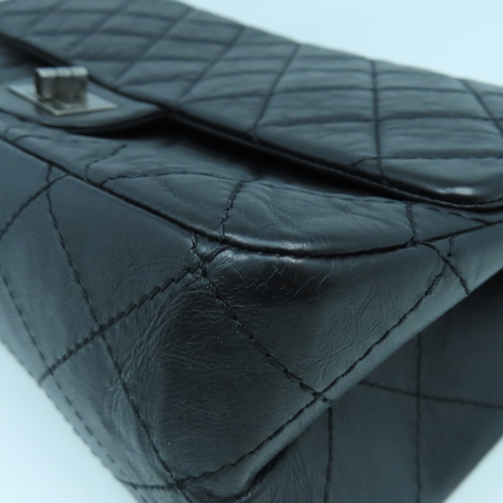 CHANEL 菱格牛皮皮革2.55 Chain Shoulder銀扣鏈帶肩背袋黑色