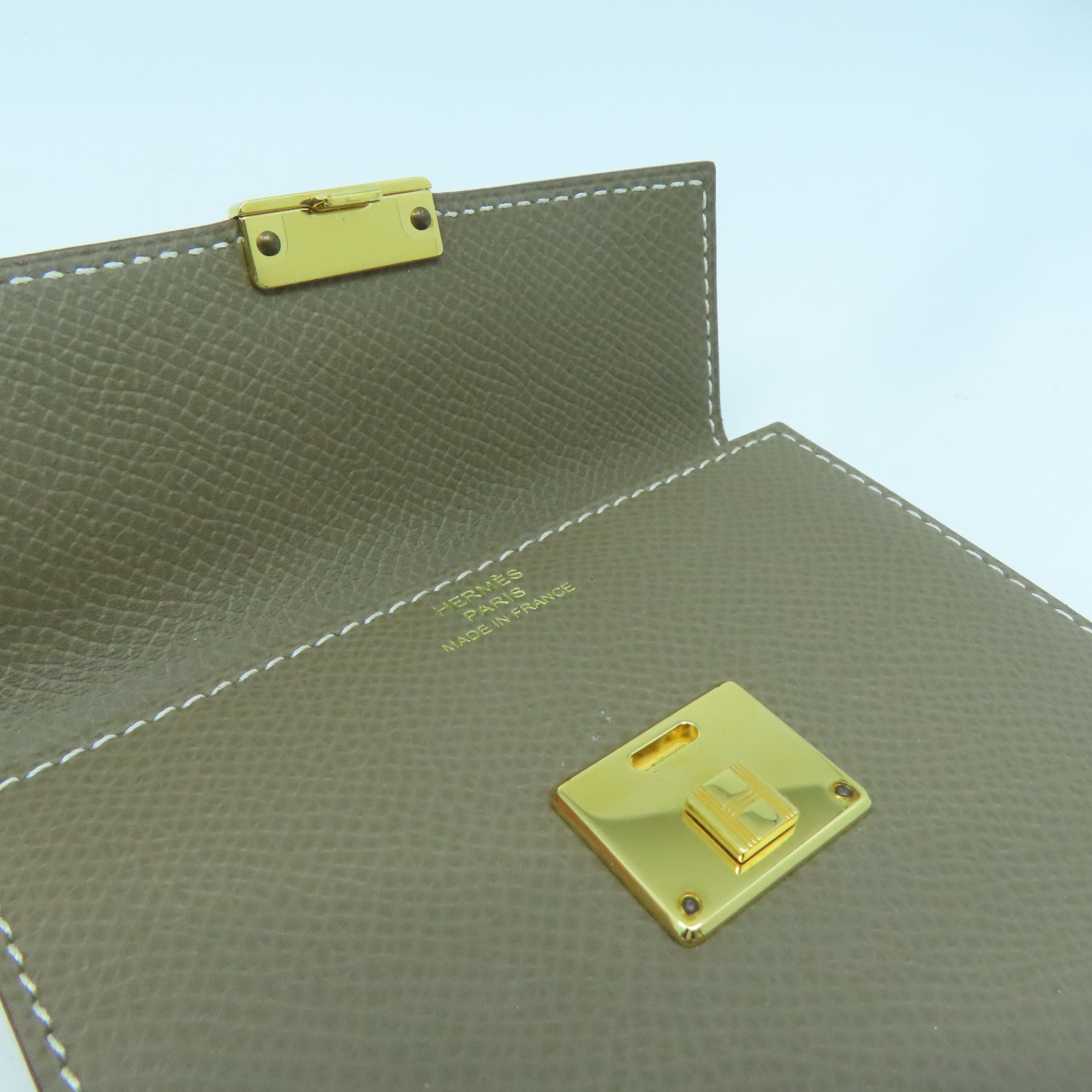 HERMES Epsom皮革Clic金扣卡片套啡色