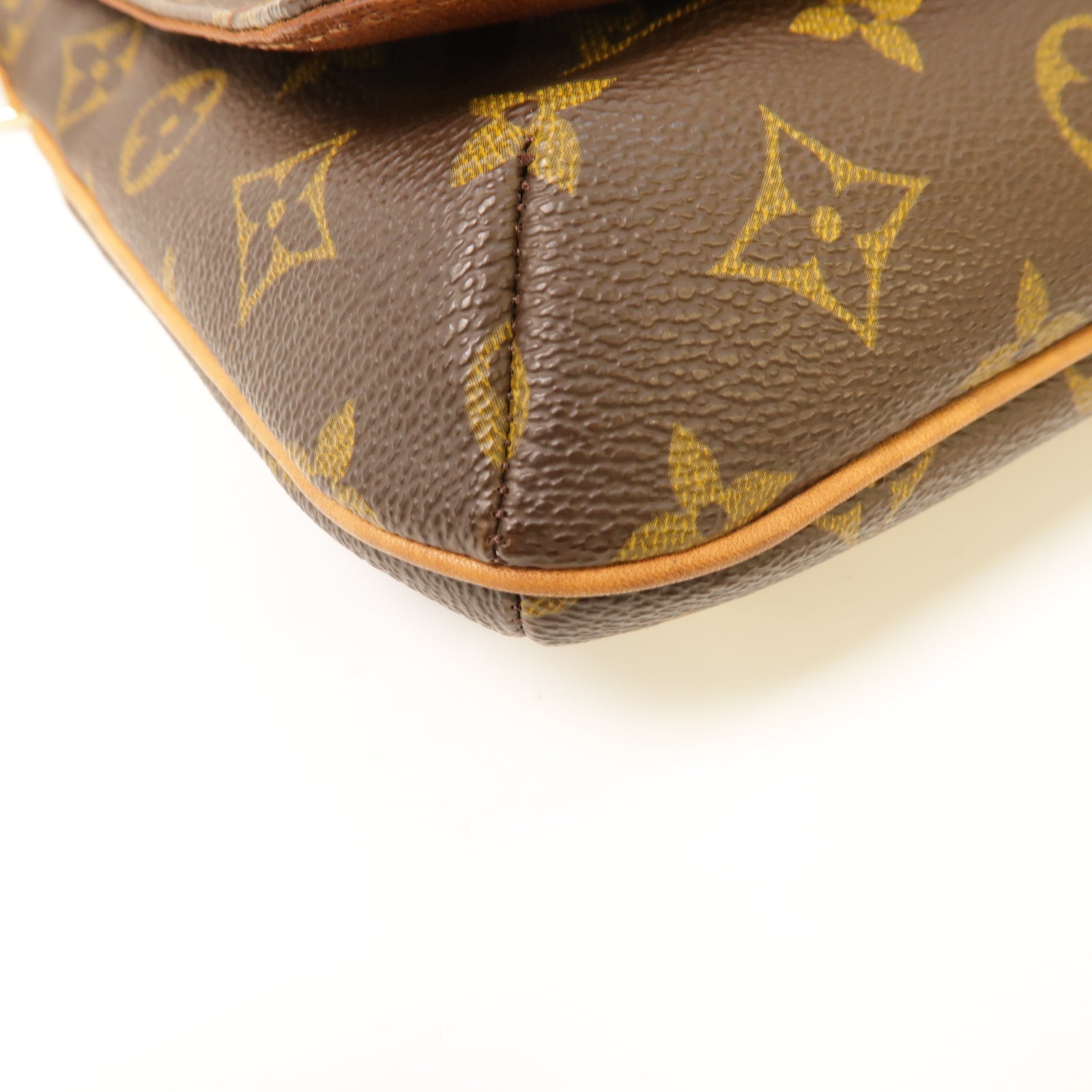 LOUIS VUITTON Monogram Musette Tango金扣肩背袋棕色