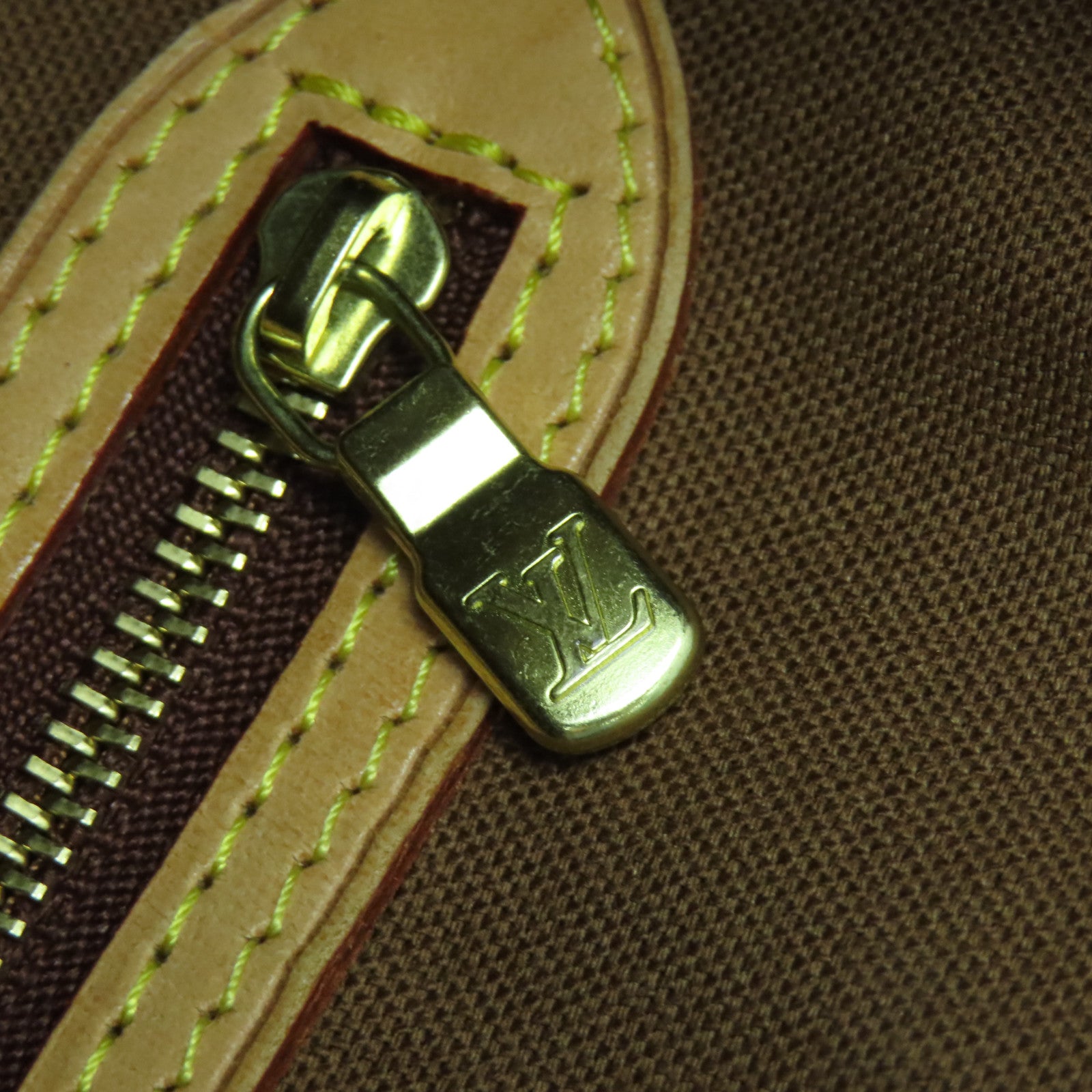 LOUIS VUITTON Monogram Batignolles Horizont金扣肩背袋啡色
