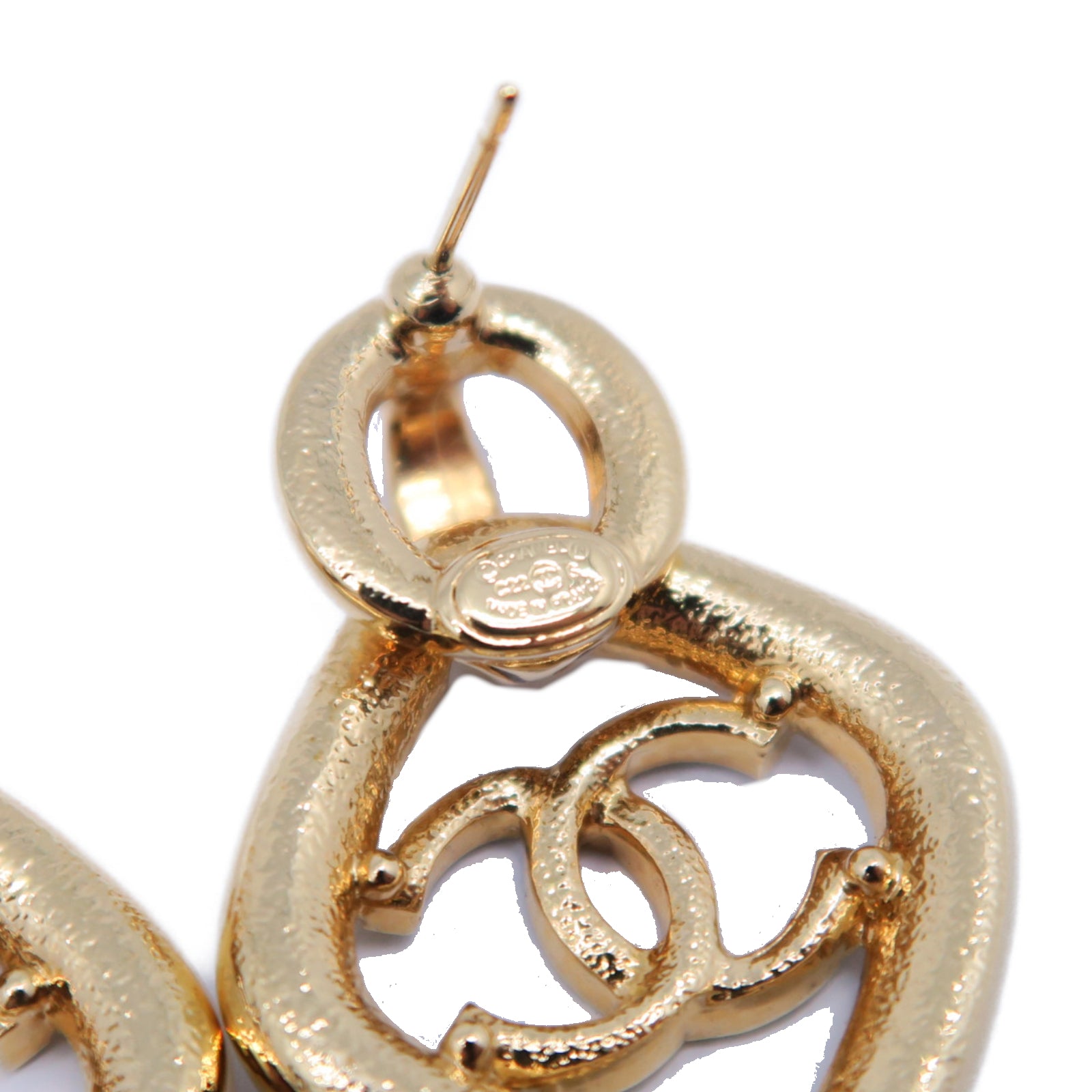 CHANEL 金屬Earrings金扣耳環白色/黑色
