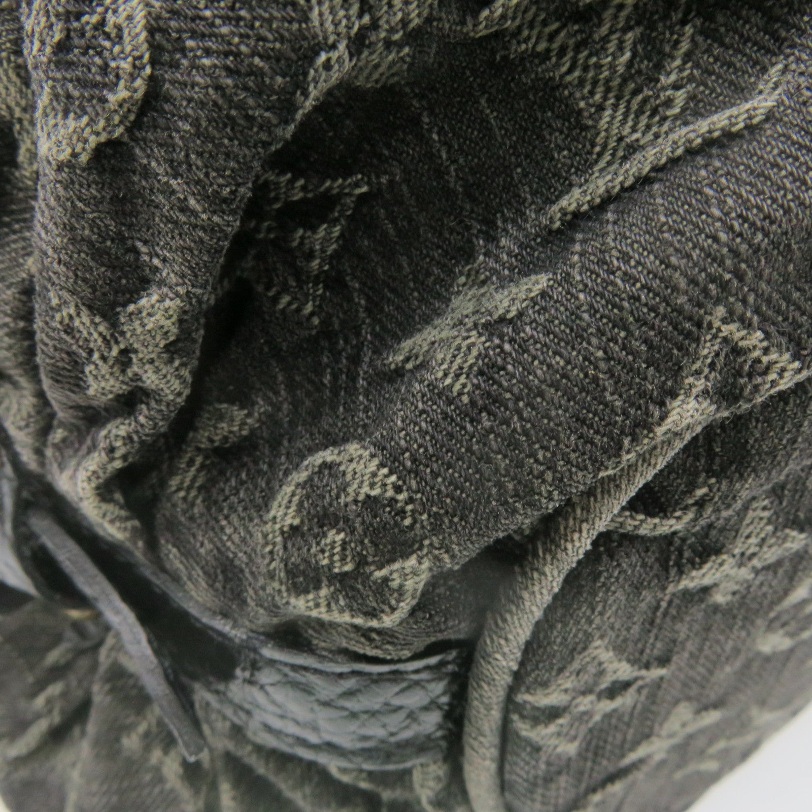 LOUIS VUITTON Monogram Denim XS Shoulder Bag金扣肩背袋黑色