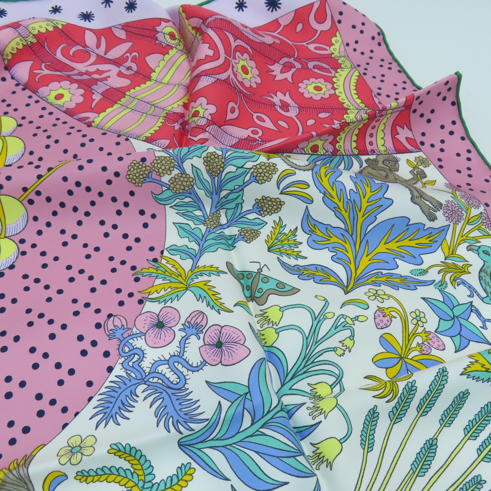 HERMES Silk Scarf Green/Color