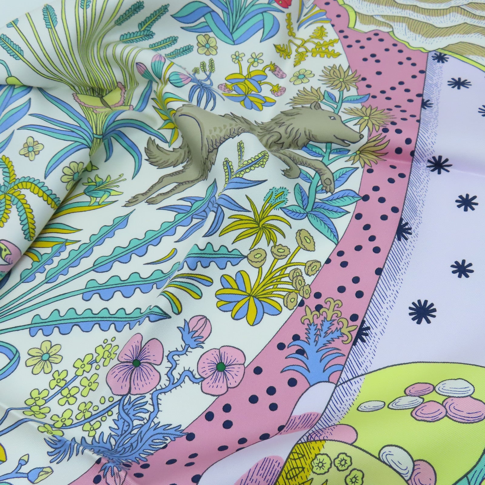HERMES Silk Scarf Green/Color