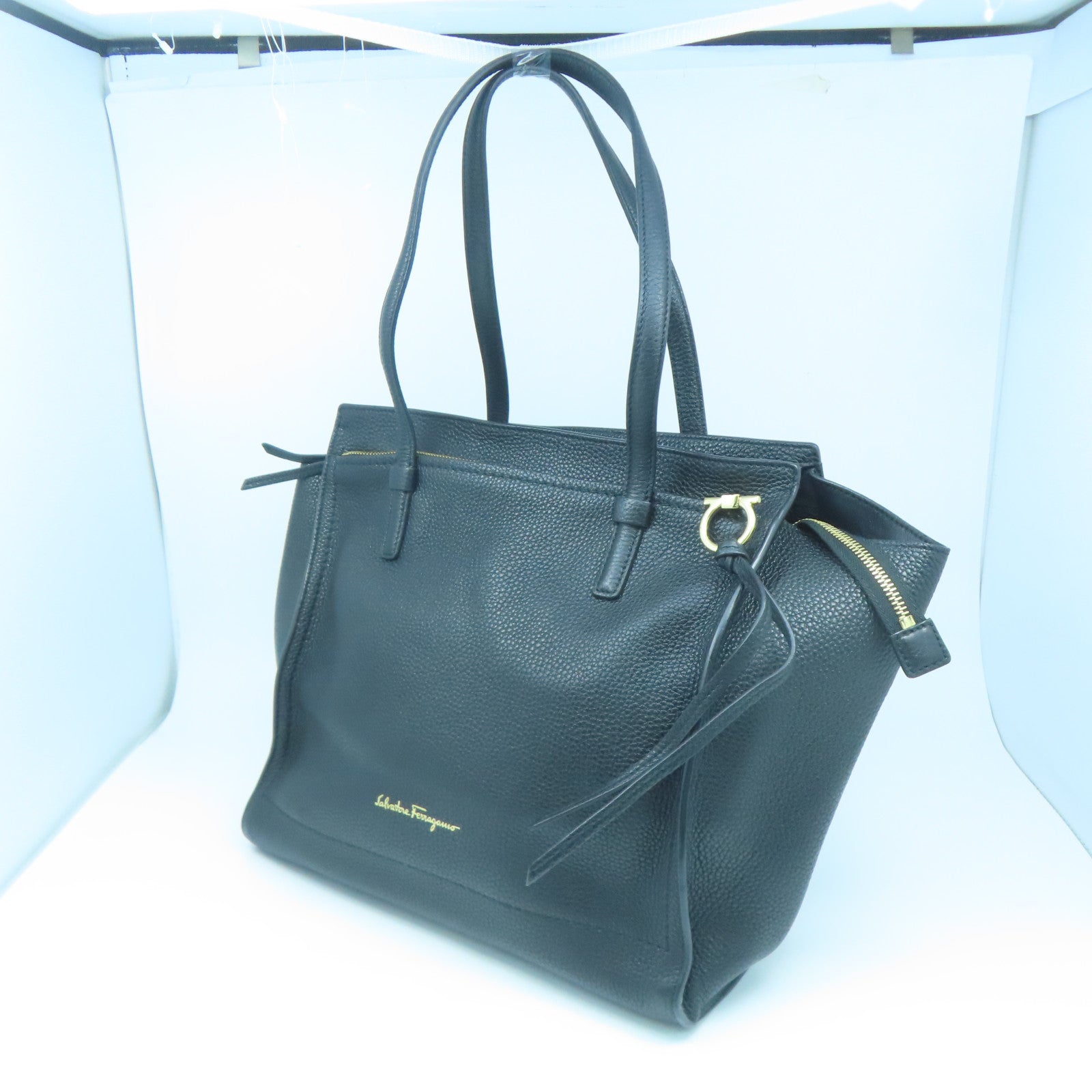 Salvatore Ferragamo cowhide leather Tote Bag gold buckle handle bag black