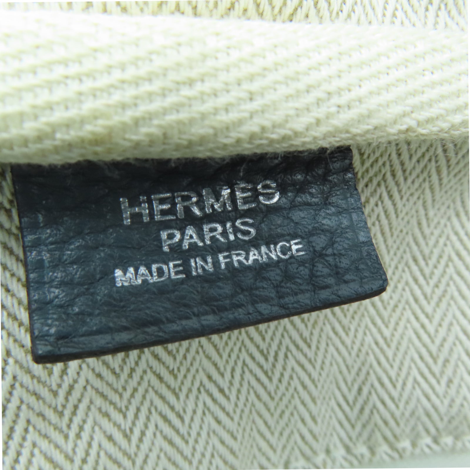 HERMES 【激減優惠】Clemence皮革Victoria銀扣手挽袋灰色