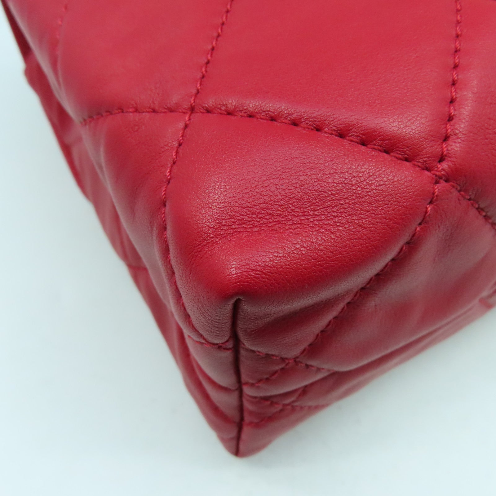 CHANEL 菱格牛皮皮革Chain Shoulder Bag銀扣鏈帶肩背袋紅色