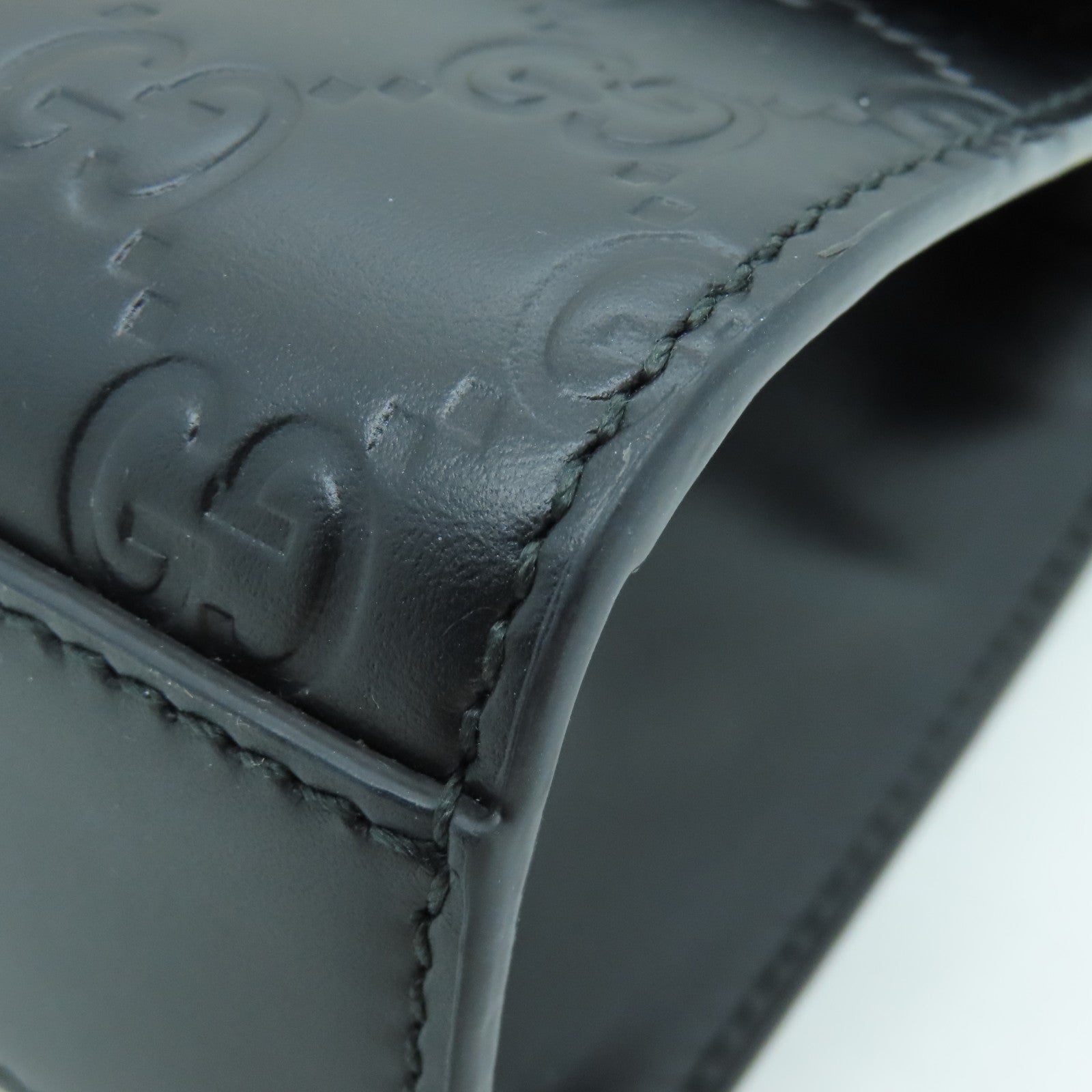 GUCCI 牛皮皮革Chain Shoulder Bag金扣鏈帶肩背袋黑色