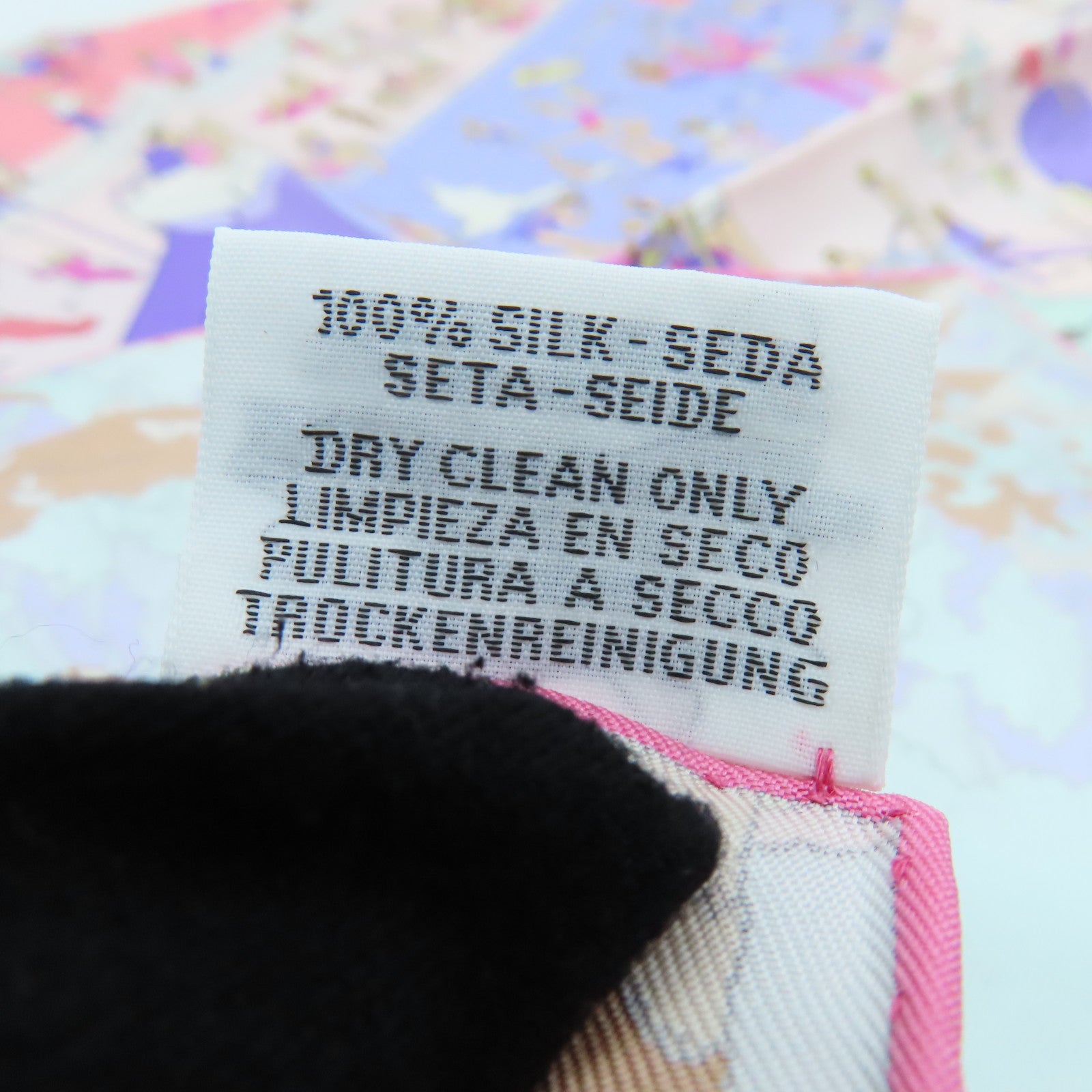 HERMES 絲質Scarf絲巾粉紅色/彩色