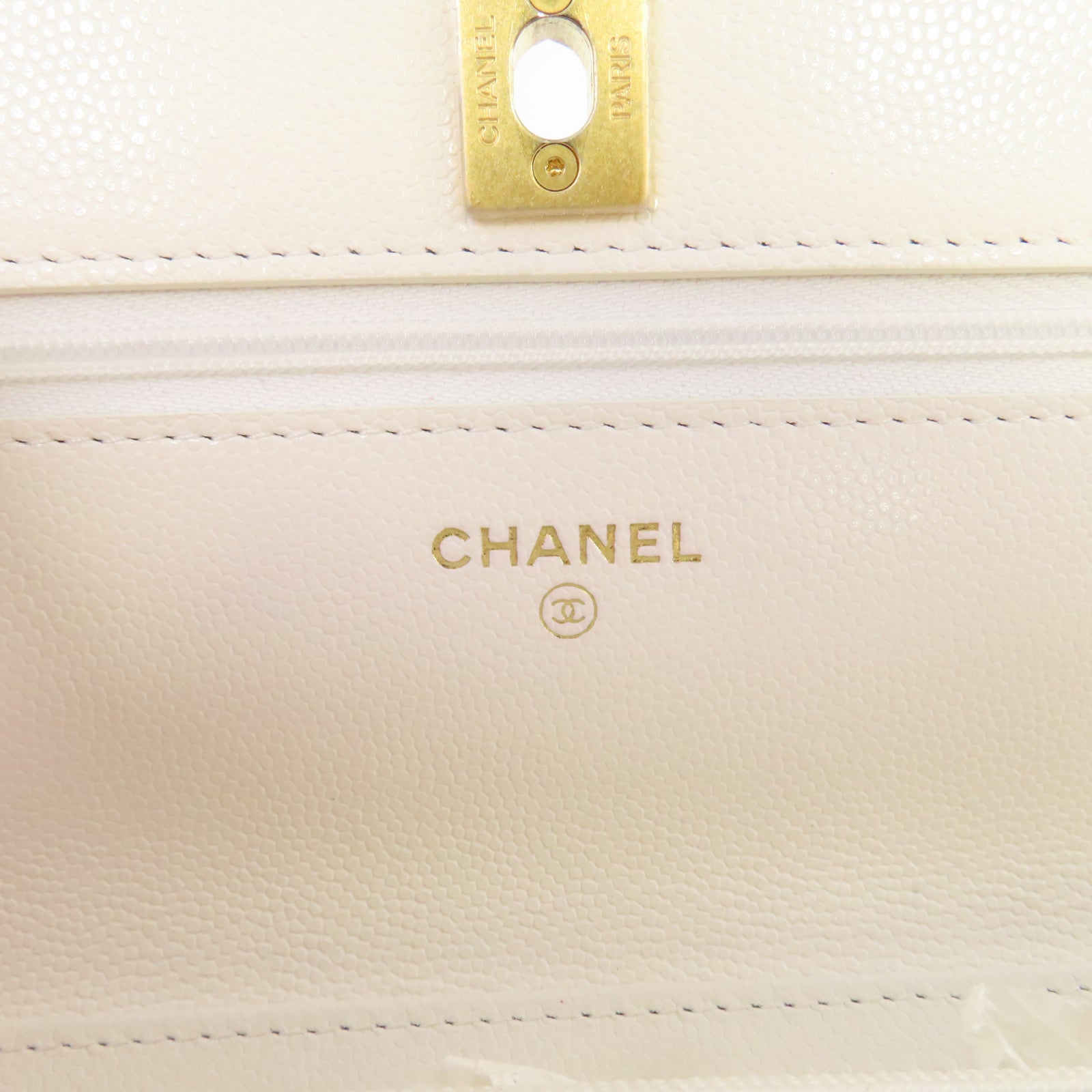 CHANEL 菱格Caviar皮革Gold Coin Chain WOC Shoulder Bag金扣鏈帶肩背袋米白色