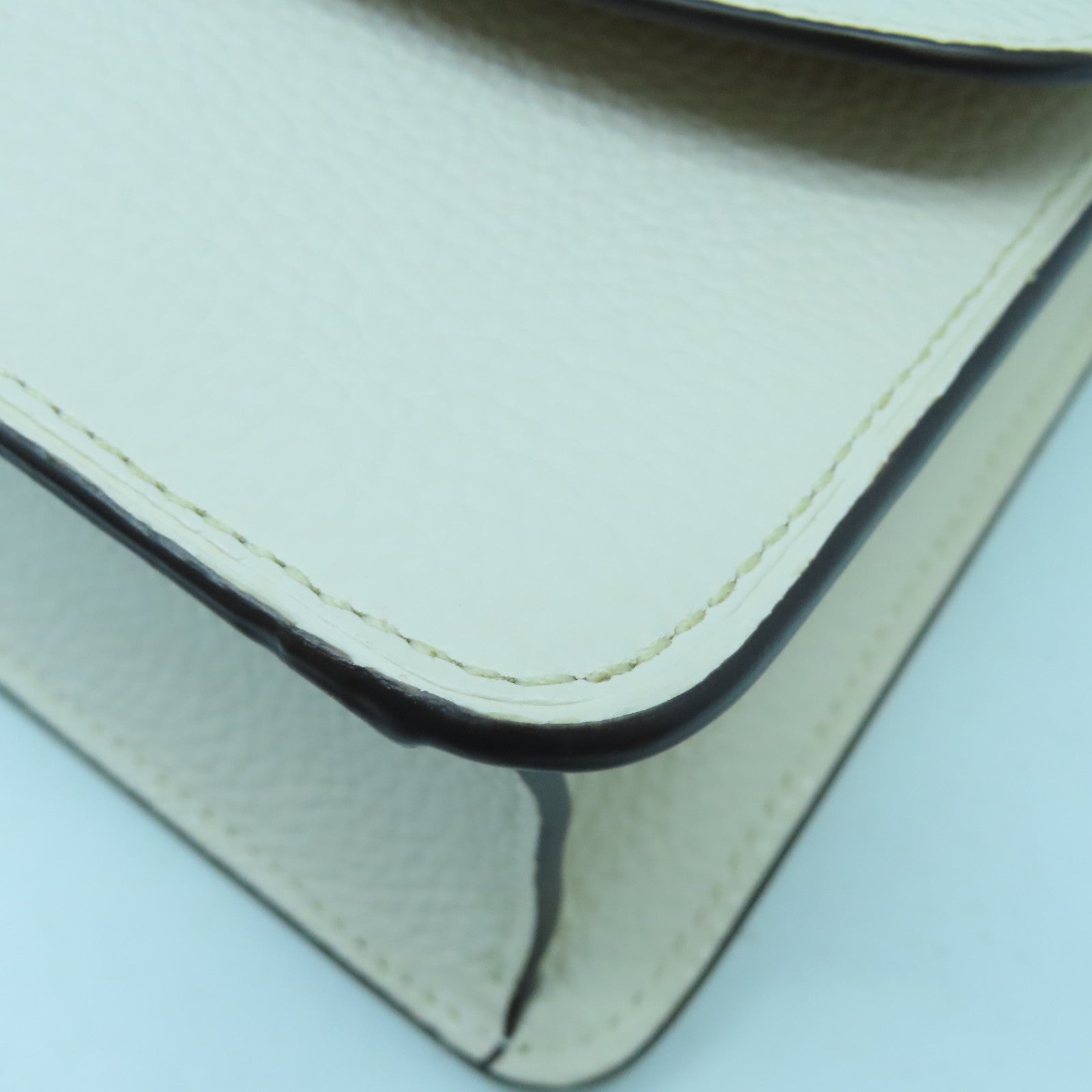 COACH 牛皮皮革Shoulder Bag金扣鏈帶肩背袋奶油白色
