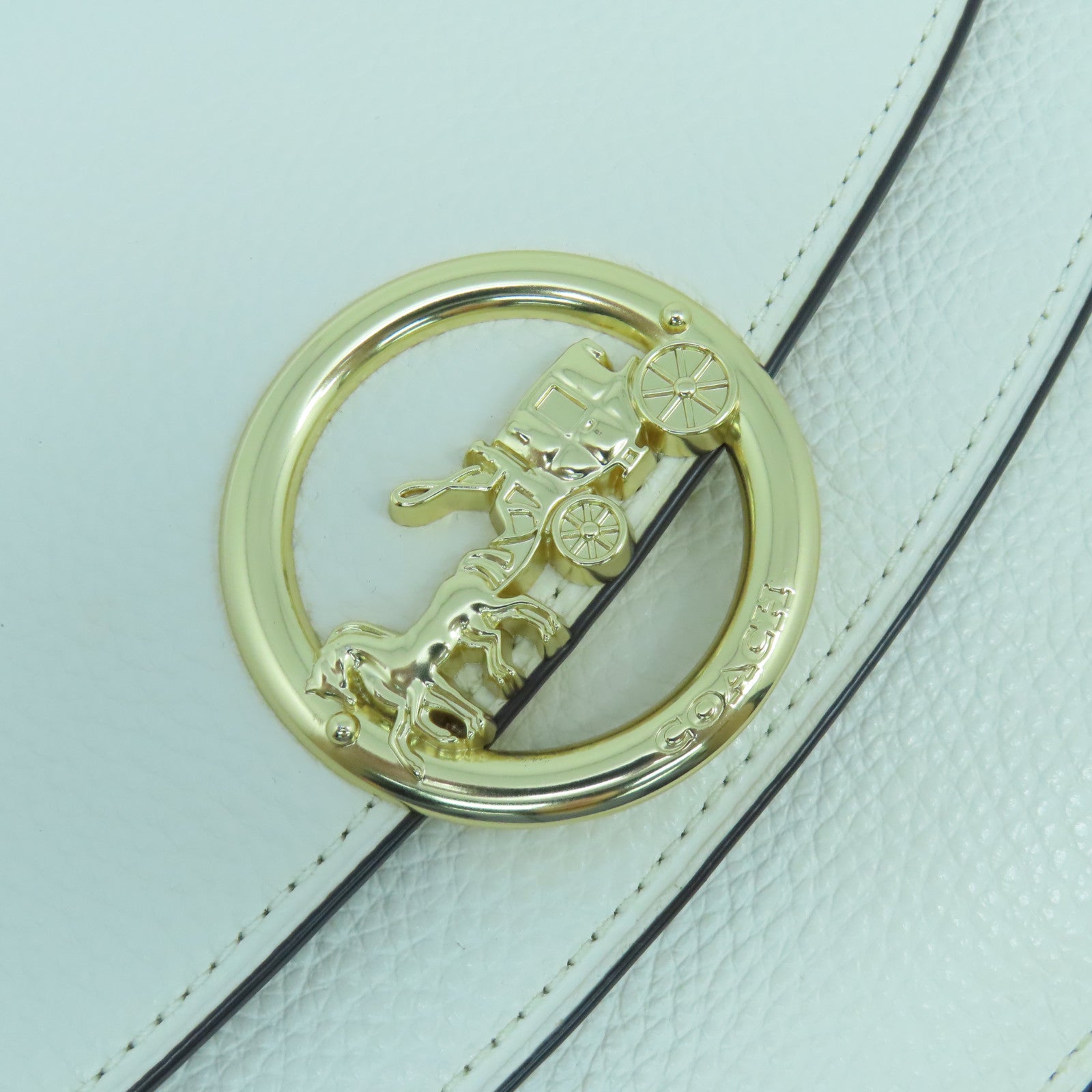 COACH 牛皮皮革Shoulder Bag金扣鏈帶肩背袋奶油白色