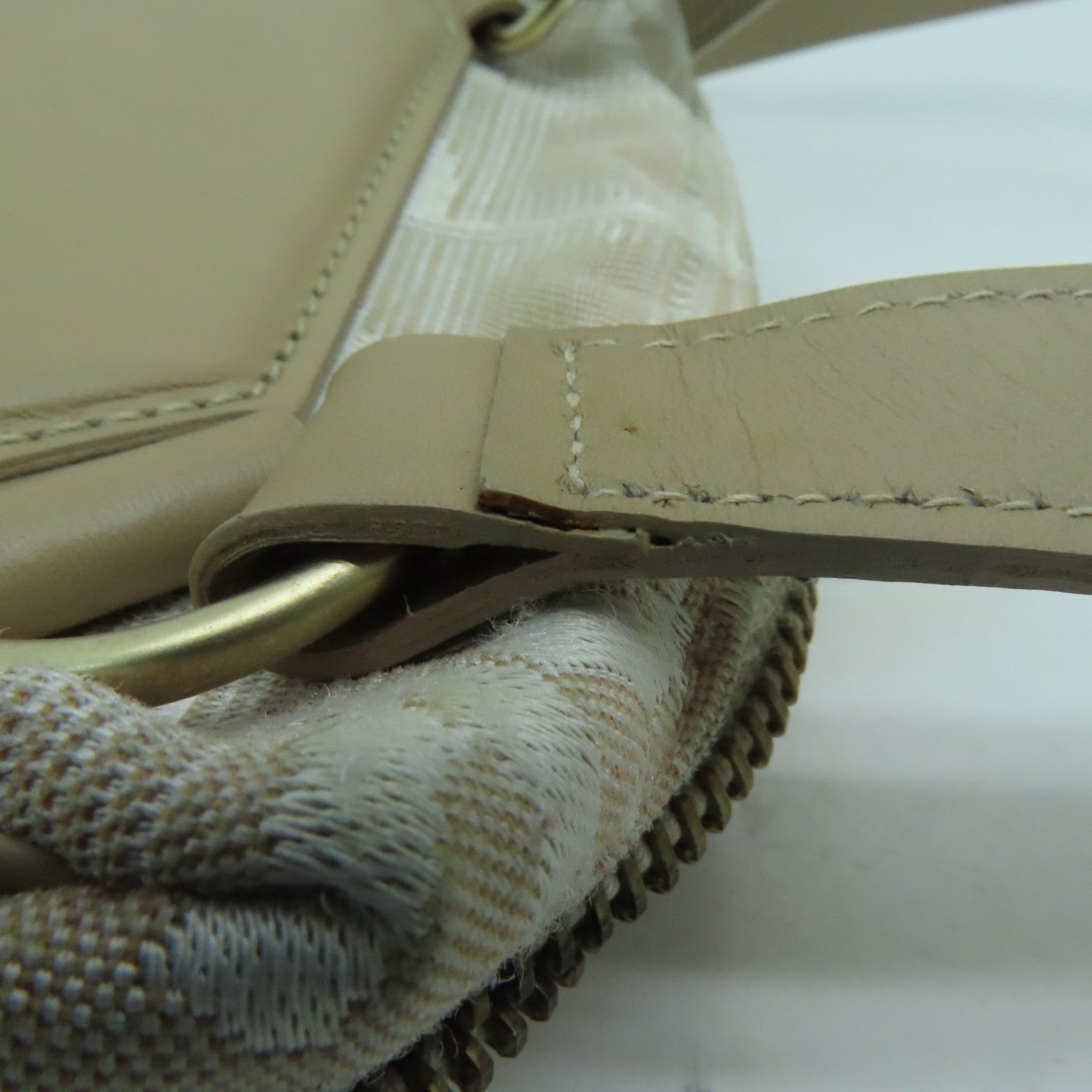 CHANEL 【激減優惠】帆布Shoulder Bag金扣肩背袋粉紅色
