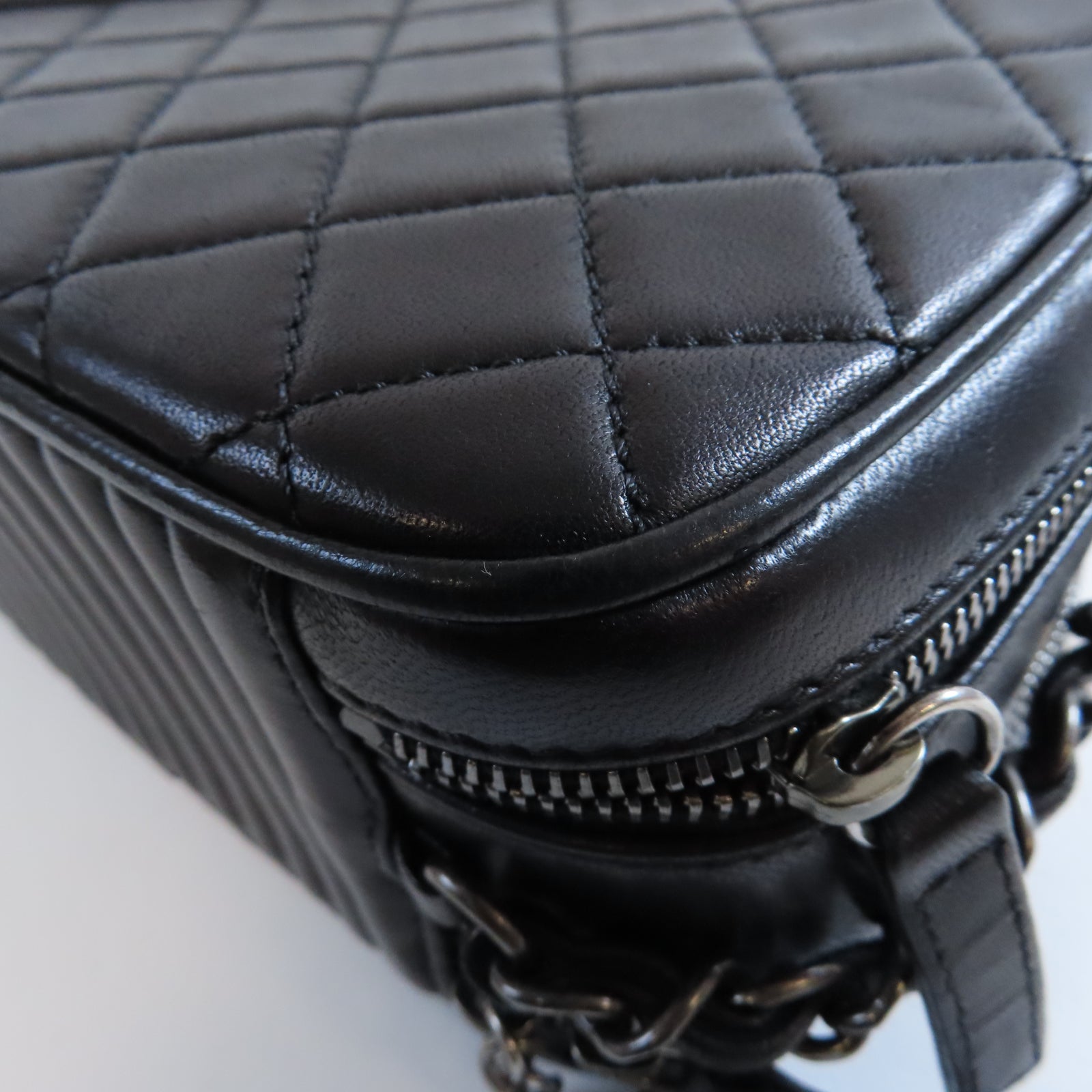 CHANEL 牛皮皮革Chain Shoulder銀扣鏈帶肩背袋黑色