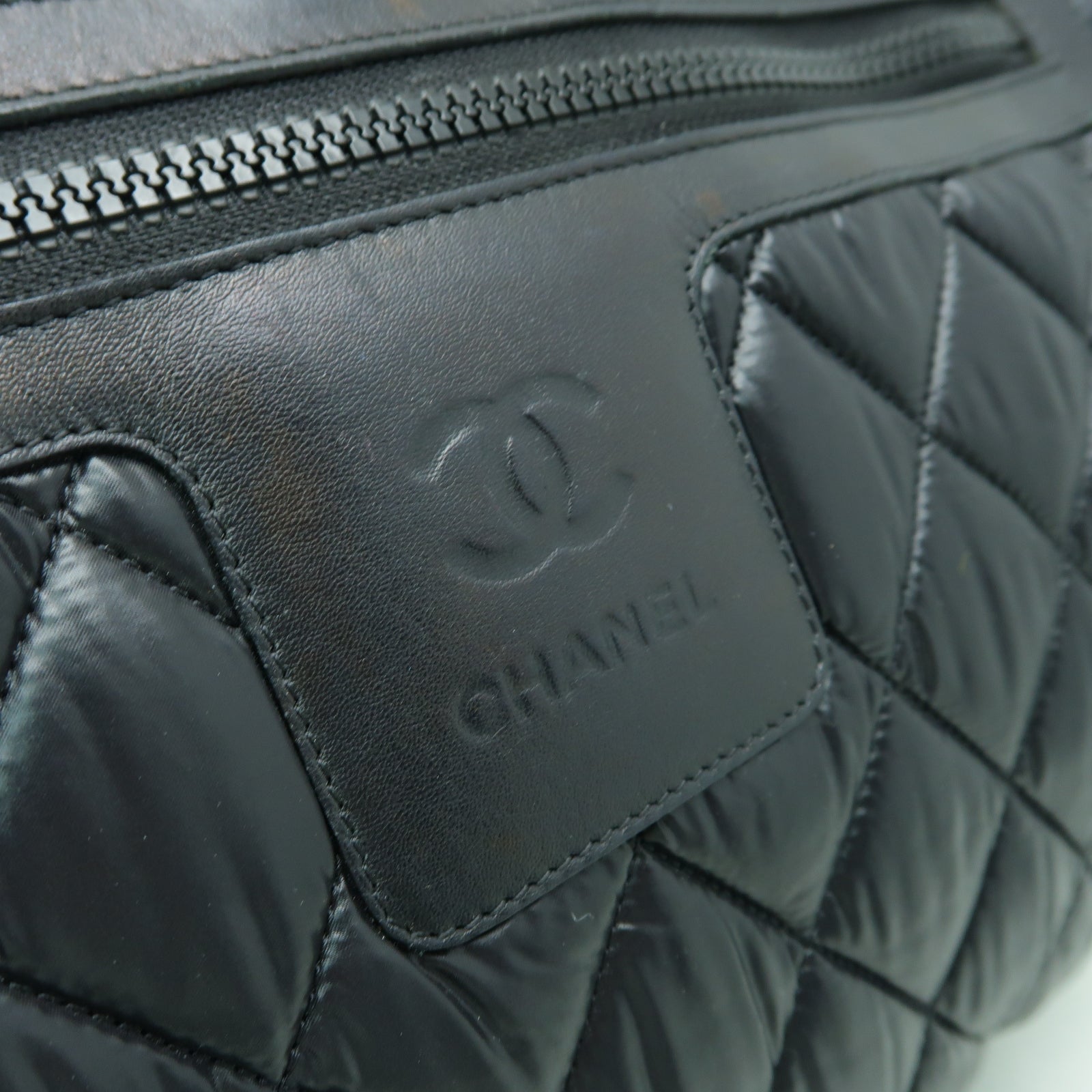CHANEL 菱格尼龍Coco Cocoon銀扣肩背袋黒色