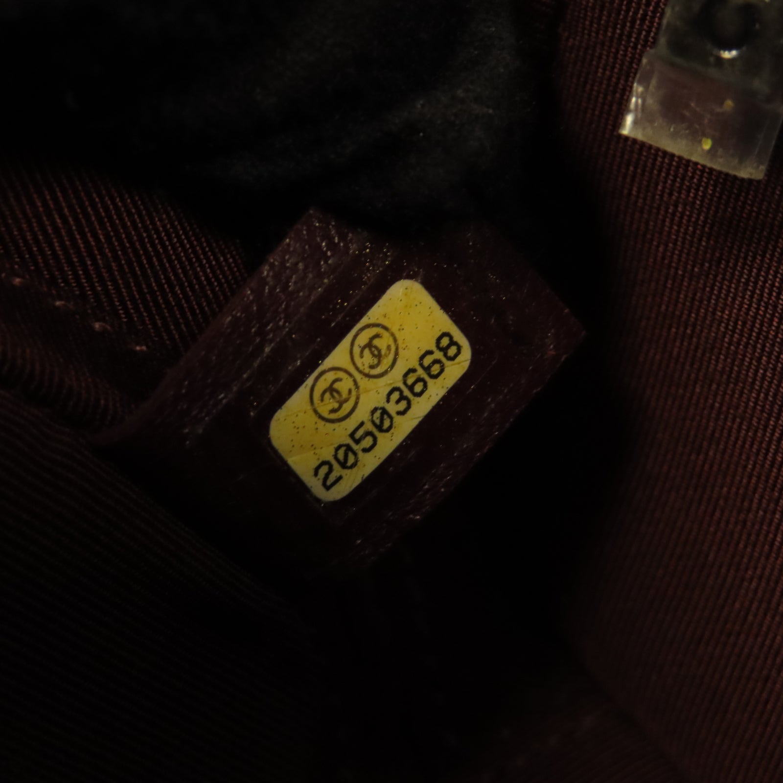 CHANEL 牛皮皮革Chain Shoulder銀扣鏈帶肩背袋黑色
