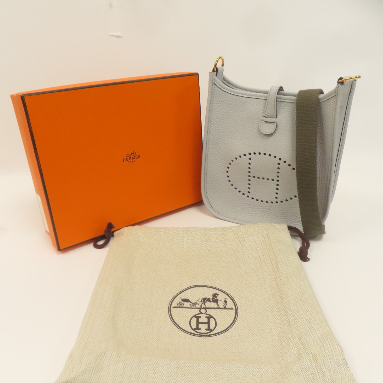 HERMES Clemence皮革Evelyne TPM金扣肩背袋淺藍色