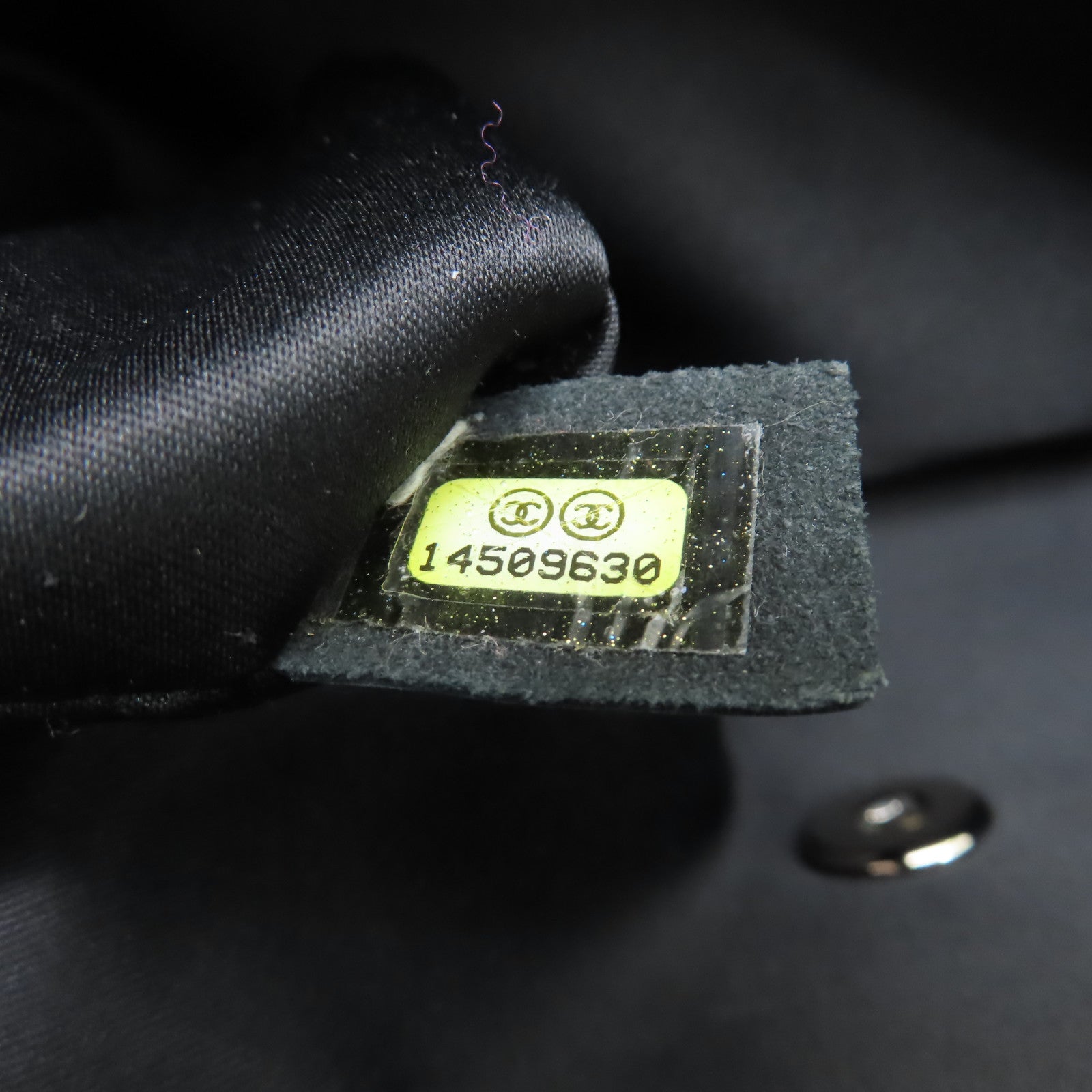 CHANEL 菱格羊皮皮革Chain Shoulder銀扣鏈帶肩背袋黑色
