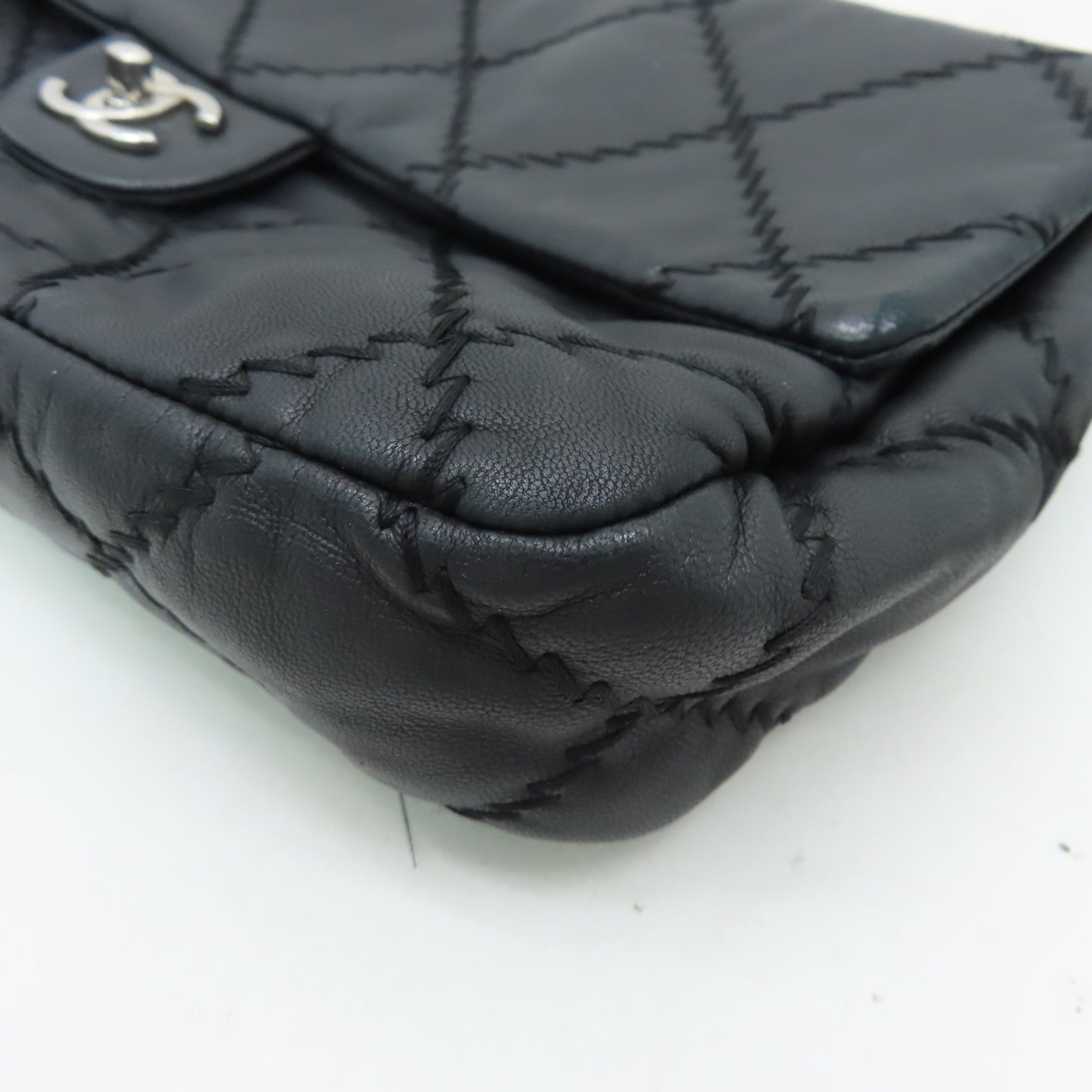 CHANEL 菱格羊皮皮革Chain Shoulder銀扣鏈帶肩背袋黑色