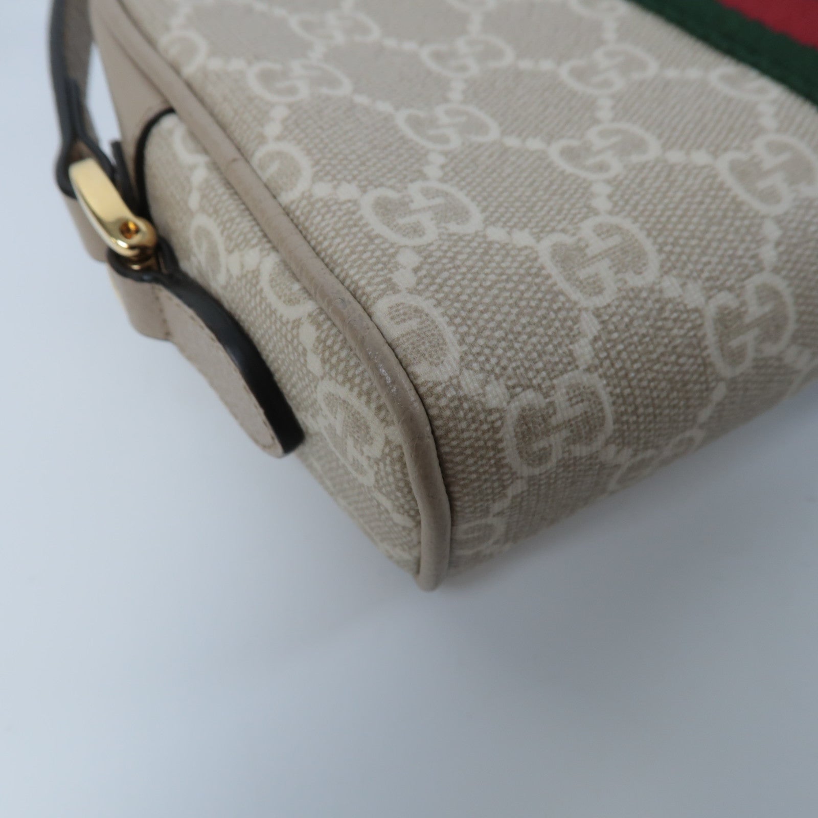 GUCCI 塗層帆布Ophidia GG Supreme Mini Bag金扣肩背袋米色