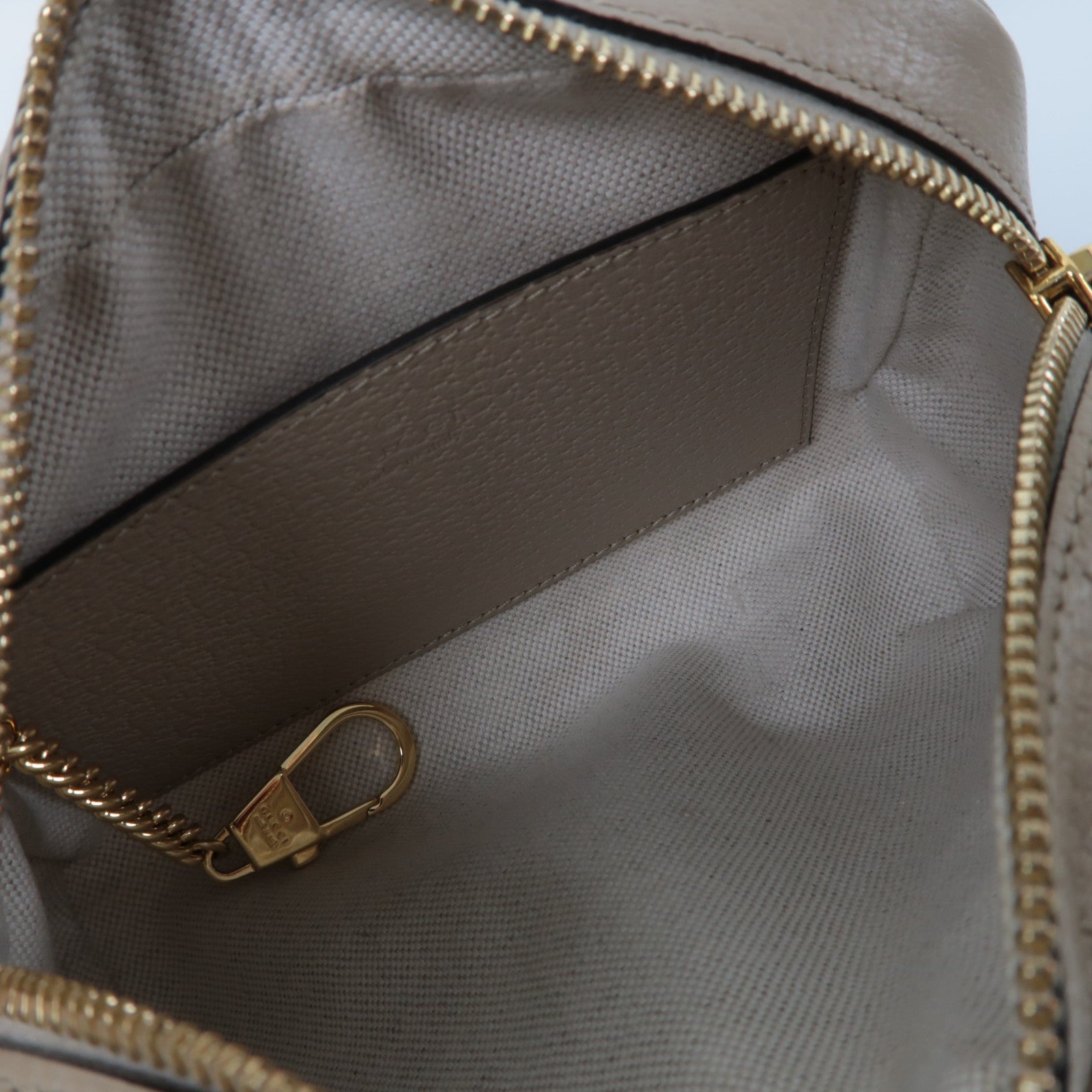 GUCCI 塗層帆布Ophidia GG Supreme Mini Bag金扣肩背袋米色