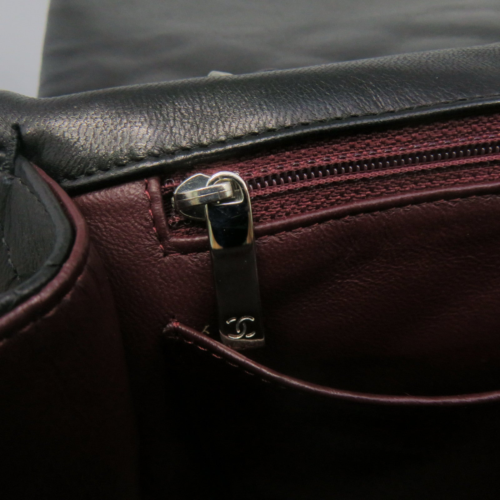 CHANEL [Sharp Reduction Offer] Lingge Sheepskin Leather Chain Shoulder Silver Buckle Shoulder Bag Black