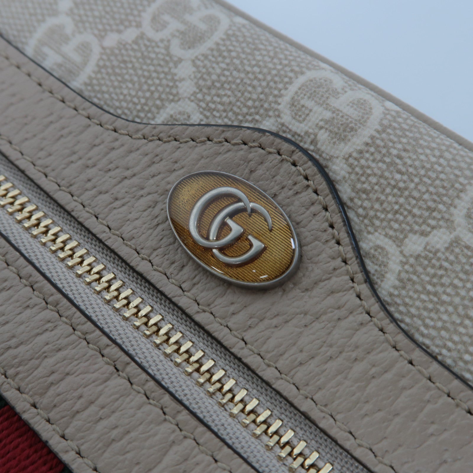 GUCCI 塗層帆布Ophidia GG Supreme Mini Bag金扣肩背袋米色