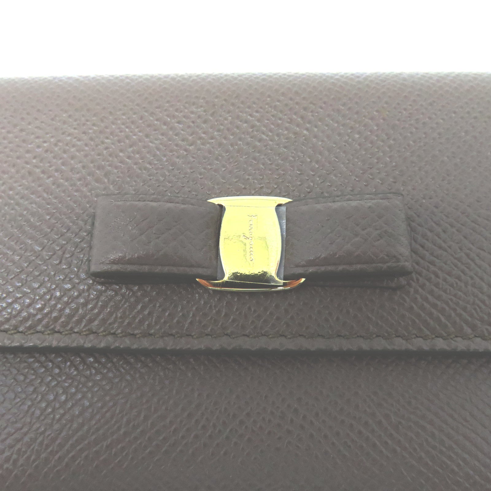 Salvatore Ferragamo 牛皮皮革Card Case金扣卡片套褐色