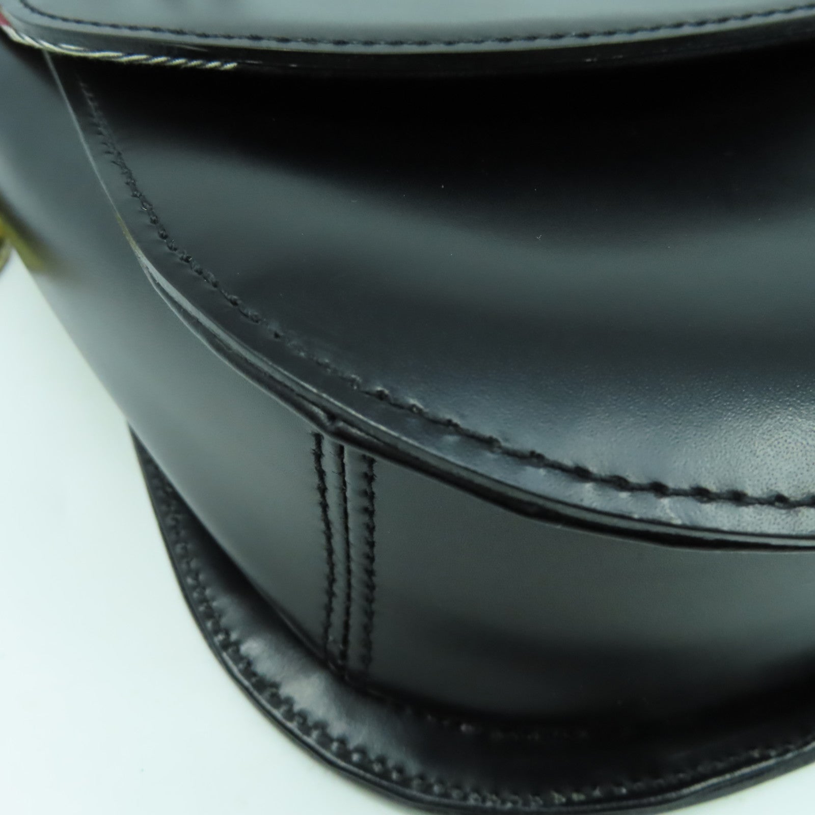 BURBERRY 牛皮皮革Shoulder Bag金扣肩背袋黑色