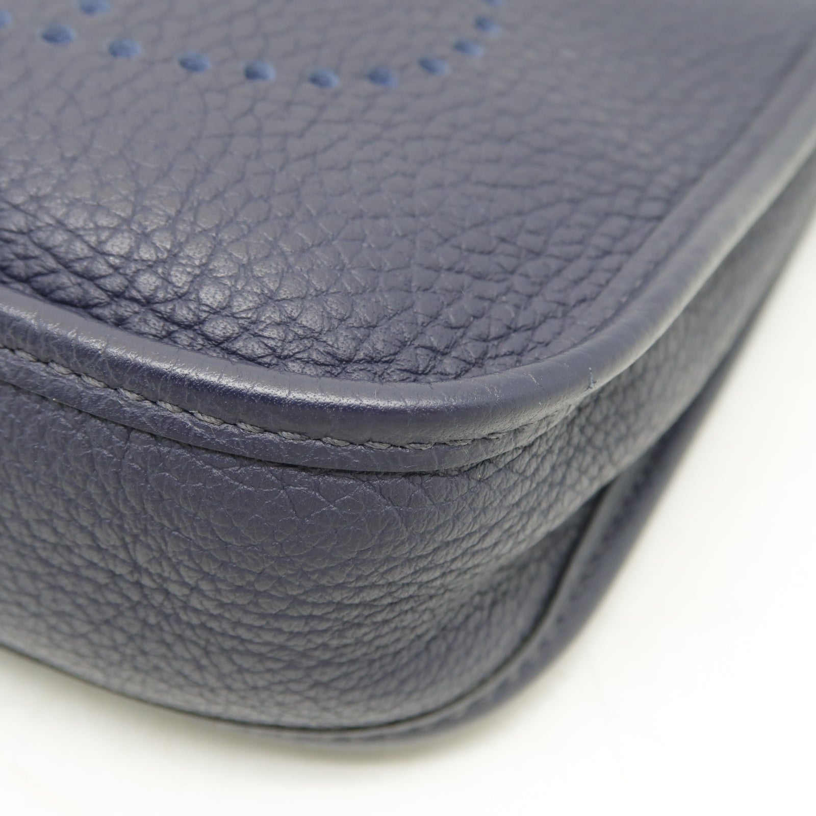 HERMES Clemence皮革Evelyne TPM金扣肩背袋深藍色