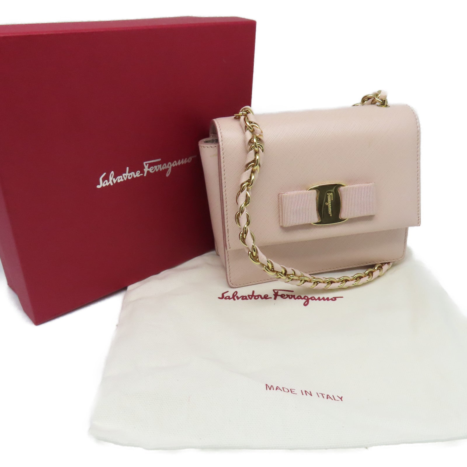 Salvatore Ferragamo 牛皮皮革Chain Shoulder金扣链带肩背袋粉红色