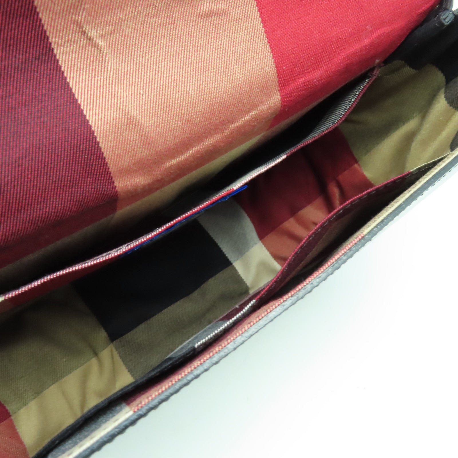 BURBERRY 牛皮皮革Shoulder Bag金扣肩背袋黑色