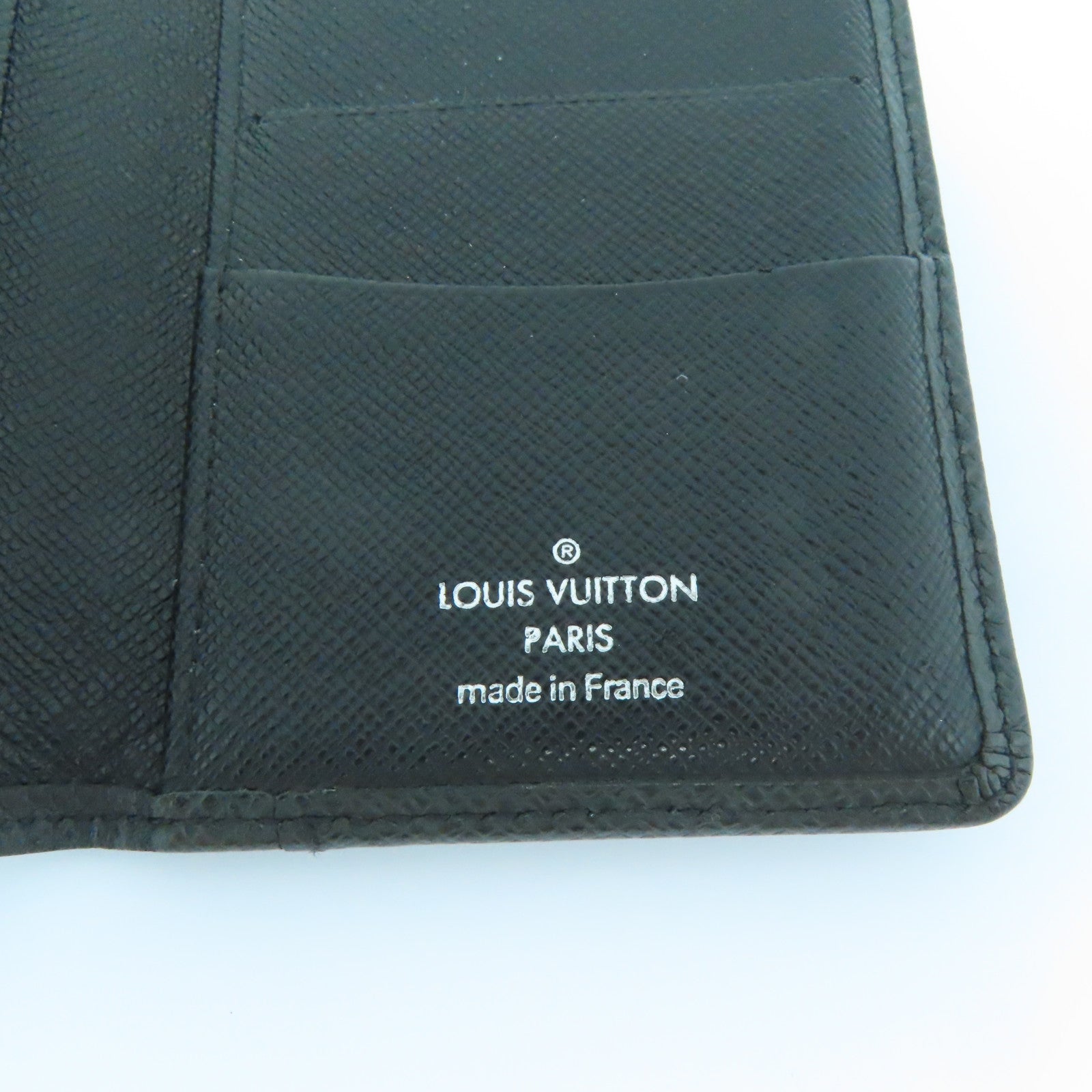 LOUIS VUITTON Taiga Card Case卡片套黑色