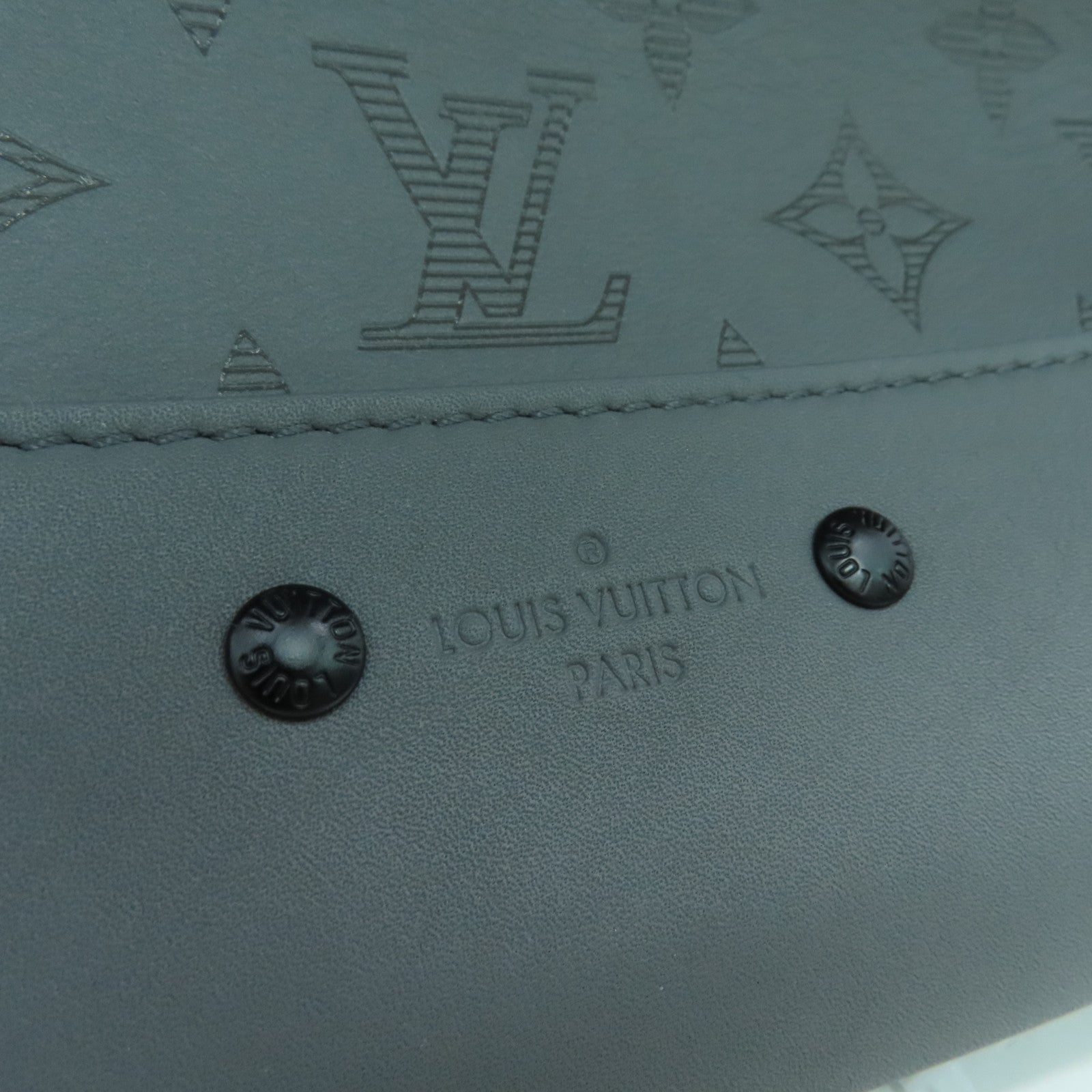 LOUIS VUITTON Monogram Shadow Racer Backpack背包灰色
