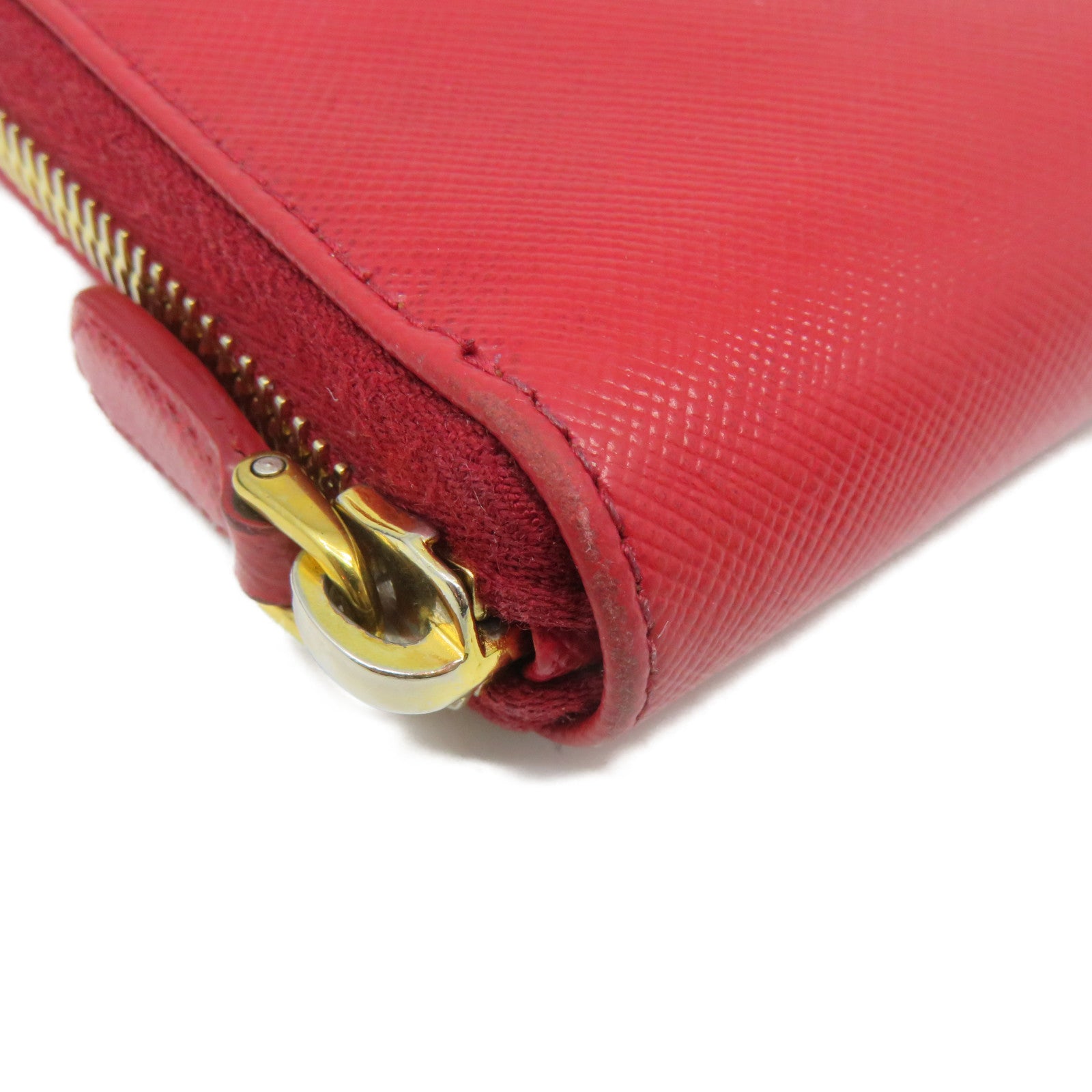 PRADA Saffiano皮革Long Zipper wallet拉链长钱包红色