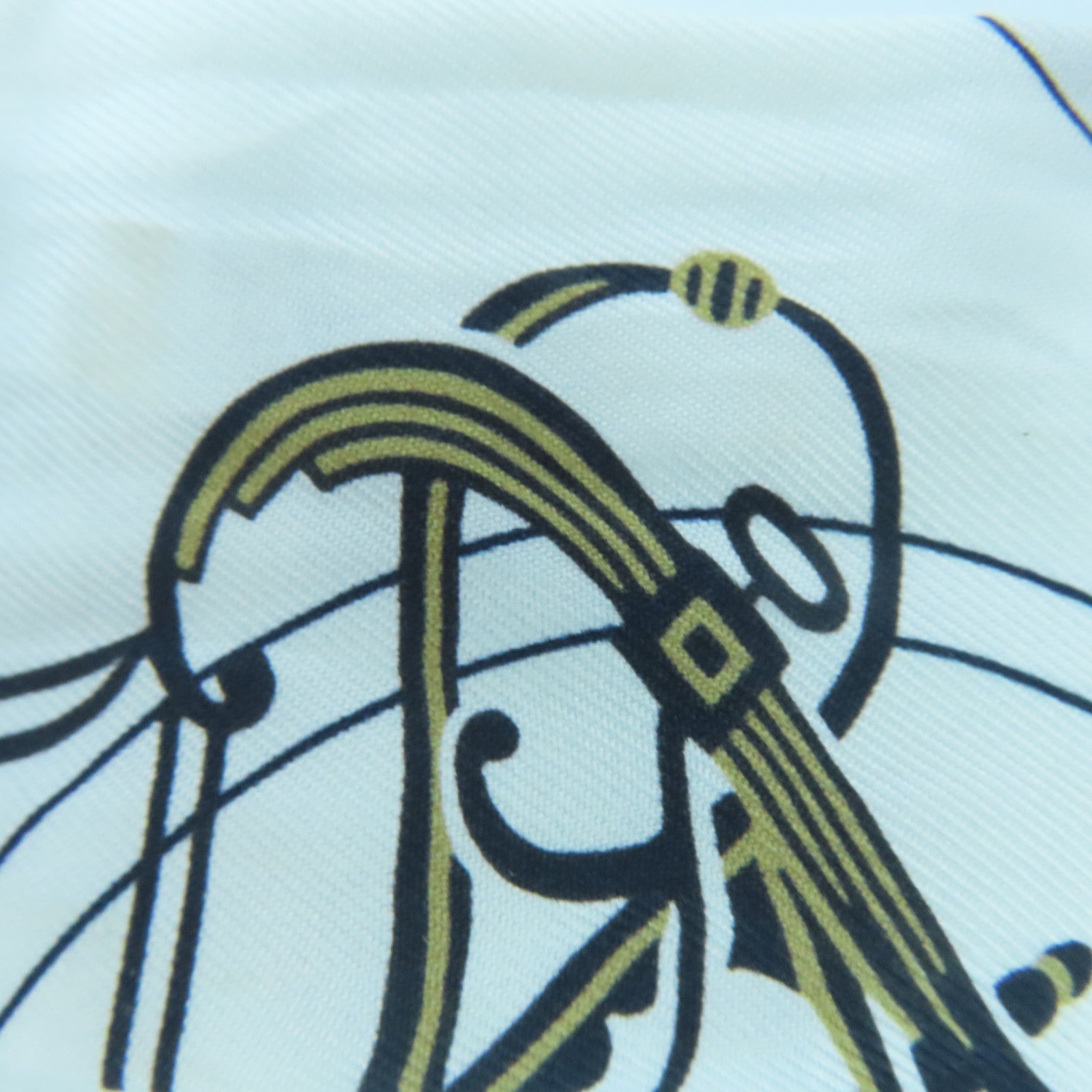 HERMES Silk Twilly Scarf White/Blue